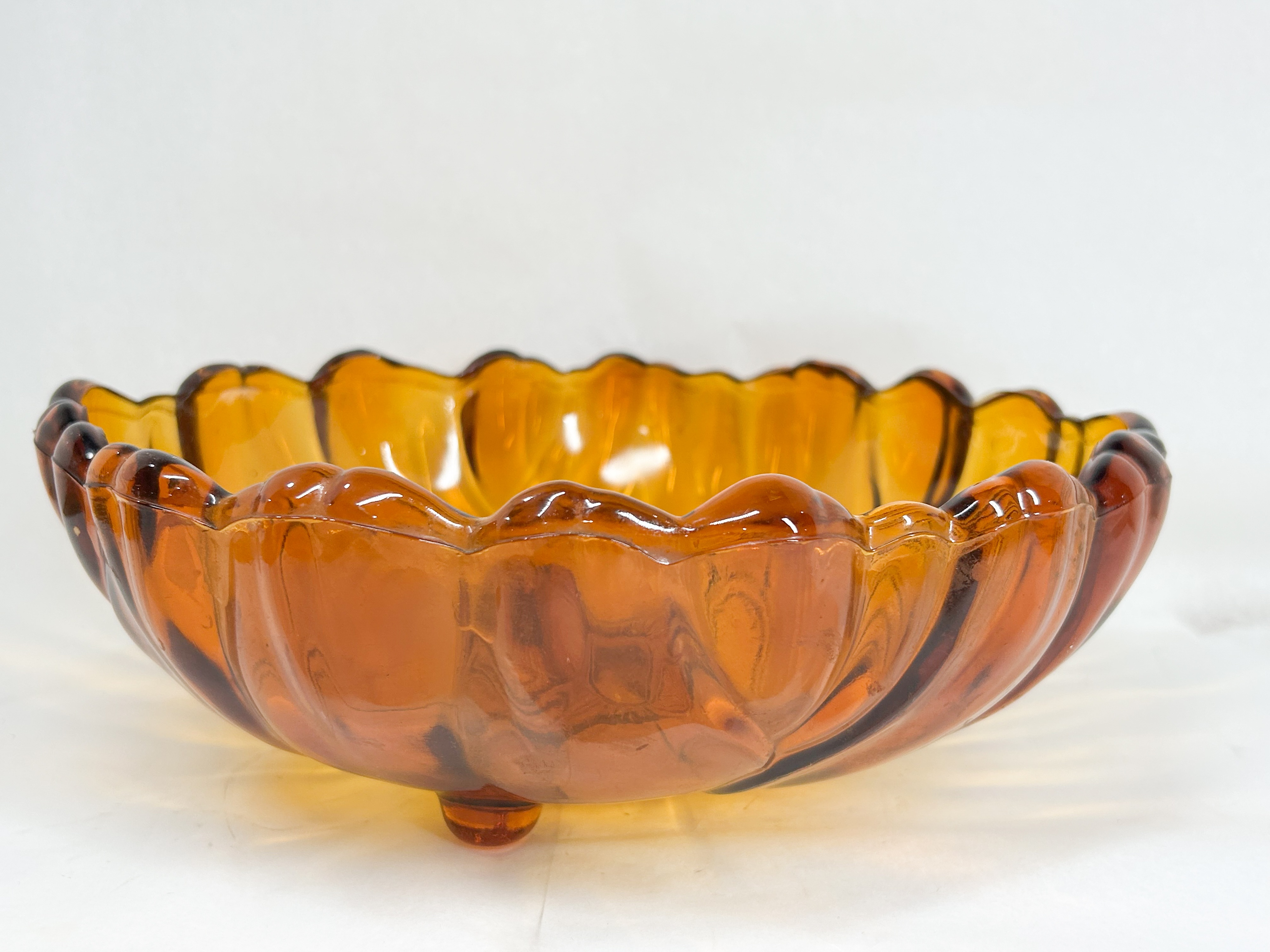 AMBER GLASS SUNFLOWER CENTERPIECE BOWL