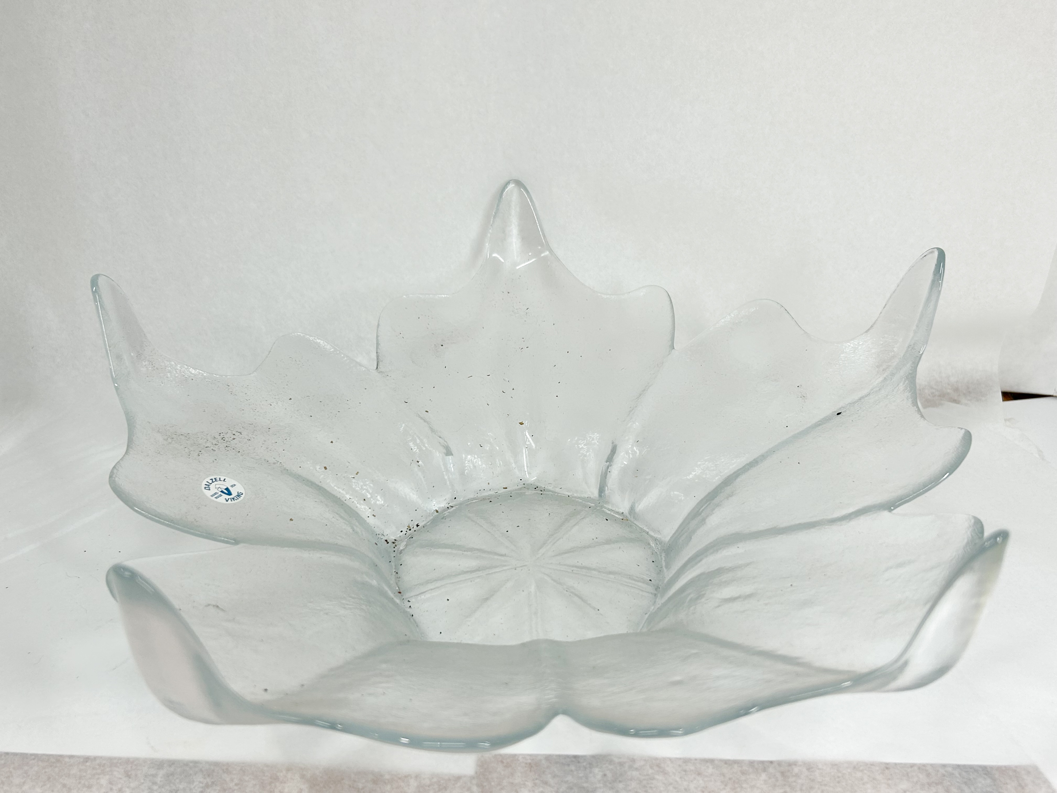 DALZELL-VIKING CLEAR GLASS LOTUS BOWL