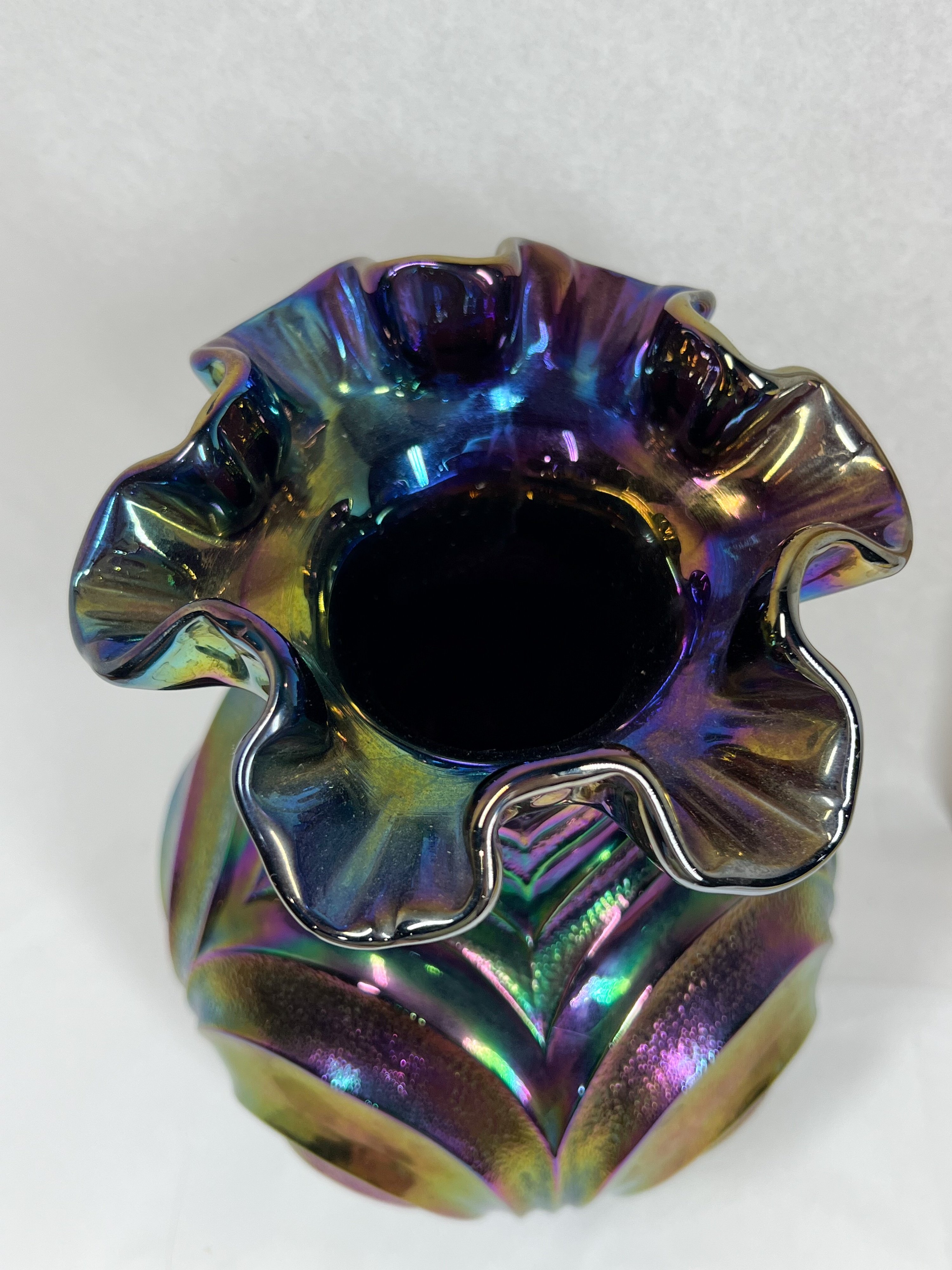 FENTON AMETHYST CARNIVAL GLASS VASE