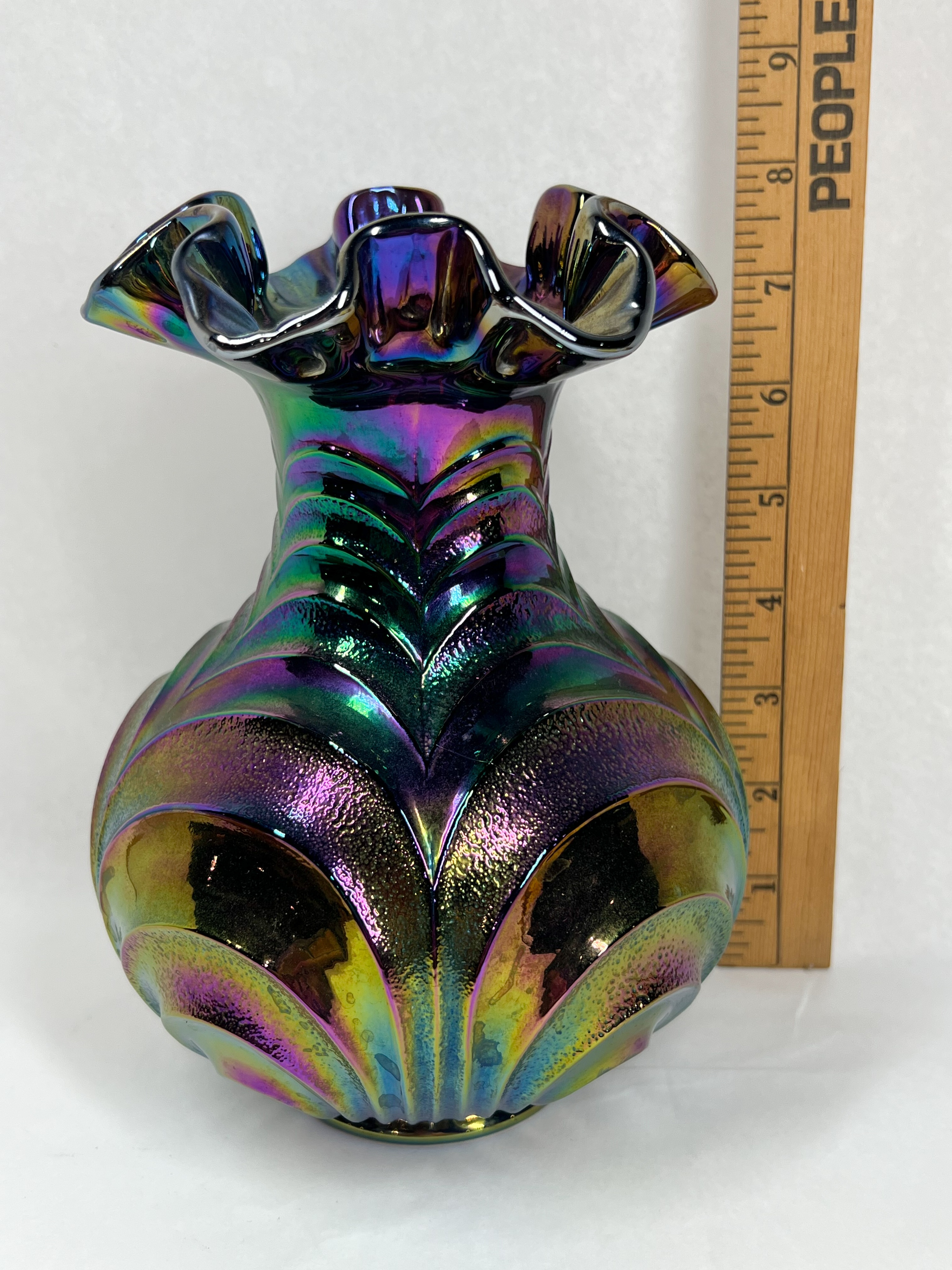 FENTON AMETHYST CARNIVAL GLASS VASE