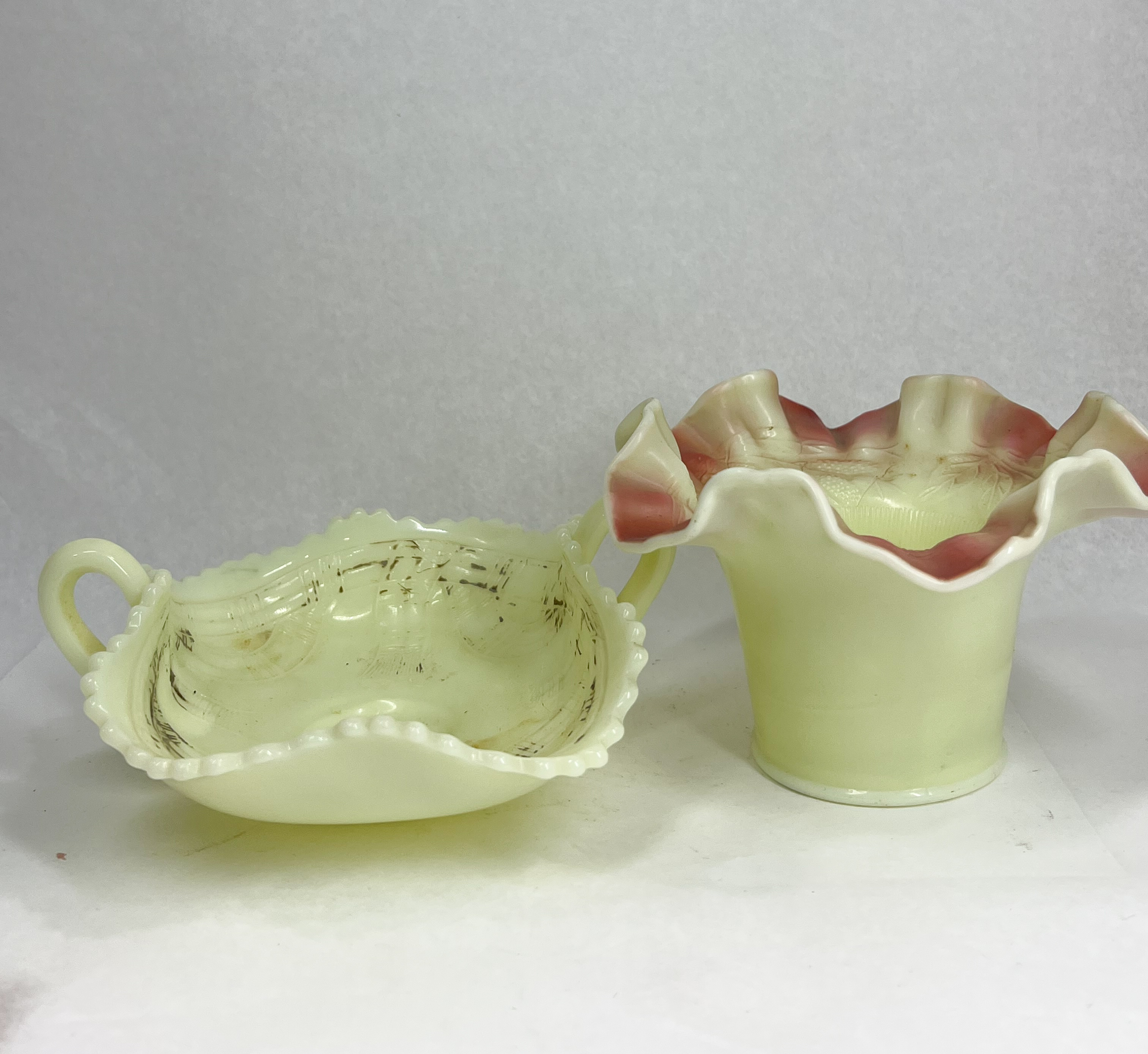 TWO PIECES CUSTARD URANIUM ART GLASS