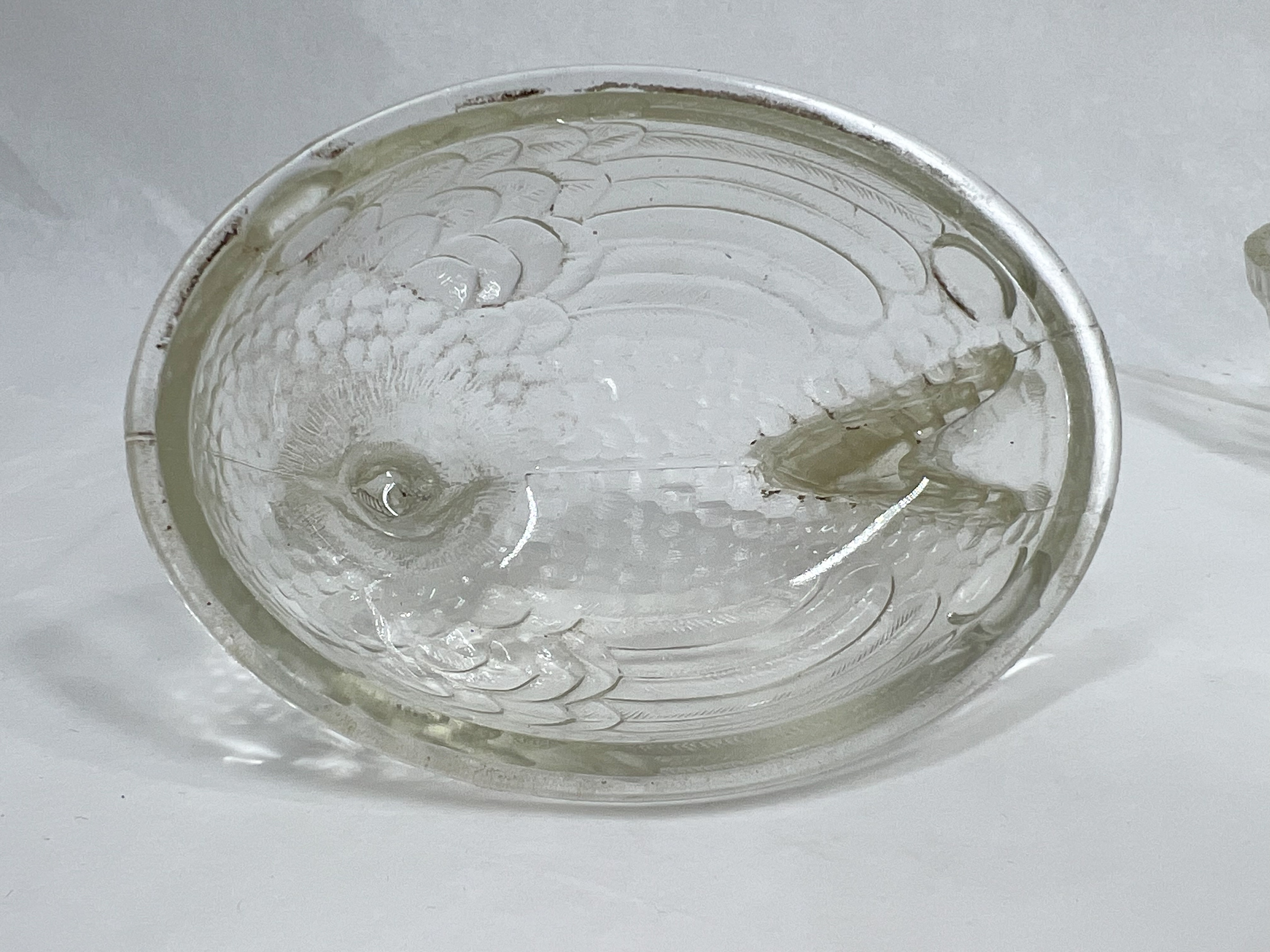 PRESSED CLEAR GLASS HEN ON NEST