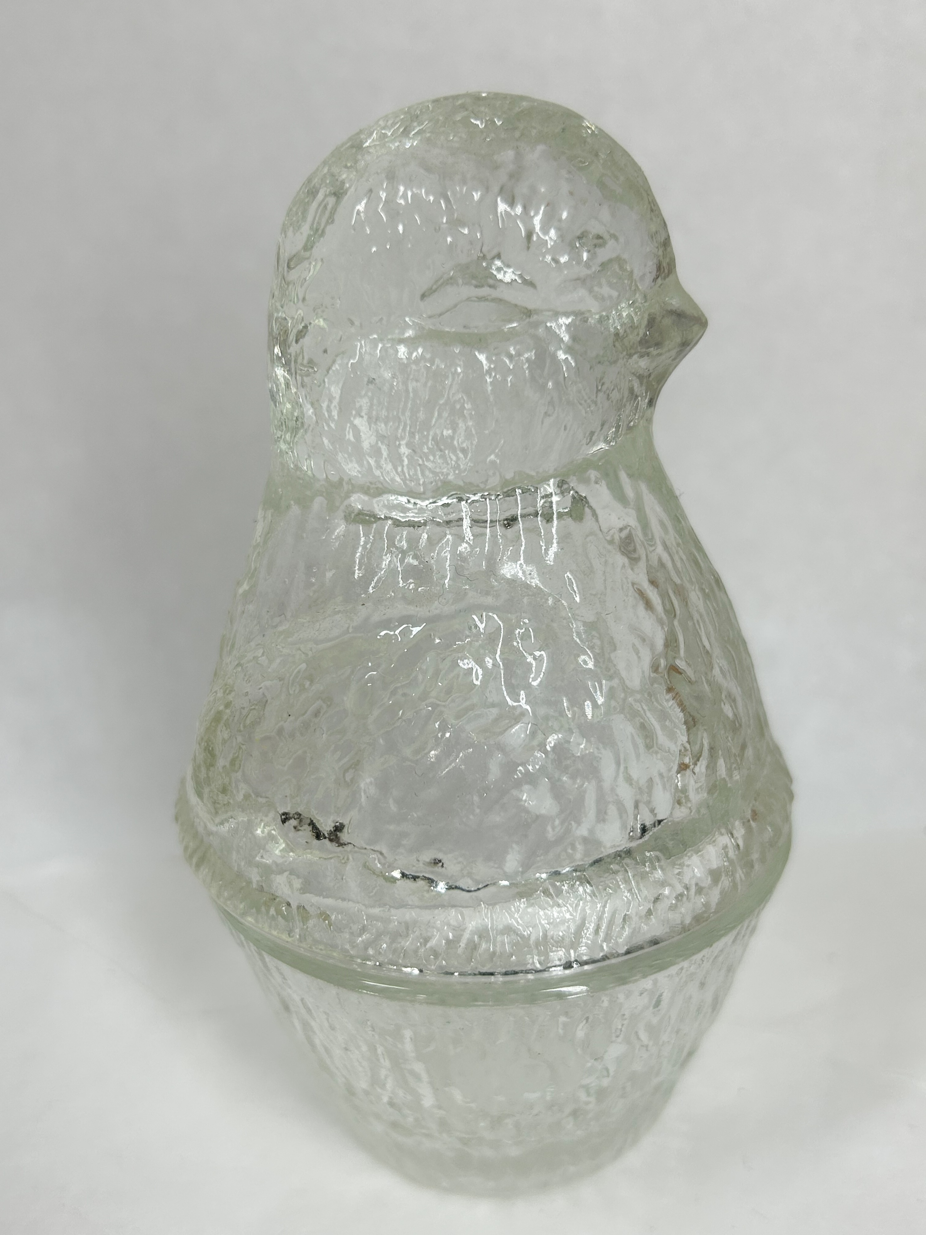 TEXTURED CLEAR GLASS CHICK CANDY DISH