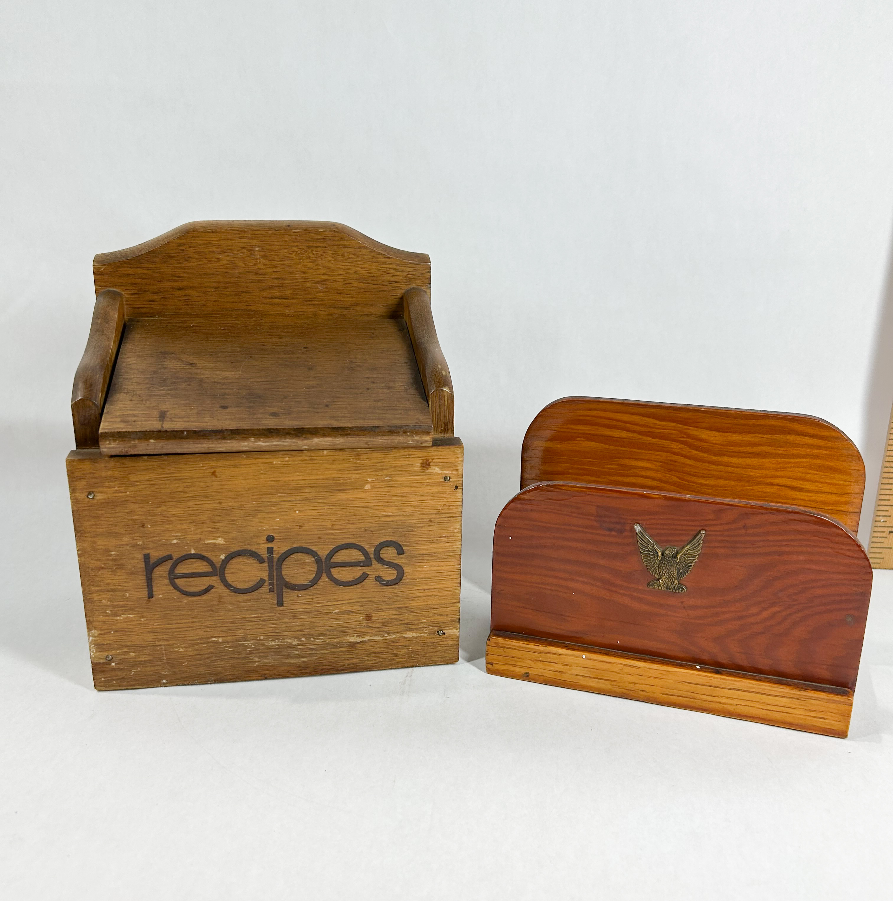 TWO WOODEN KITCHEN ACCESSORIES