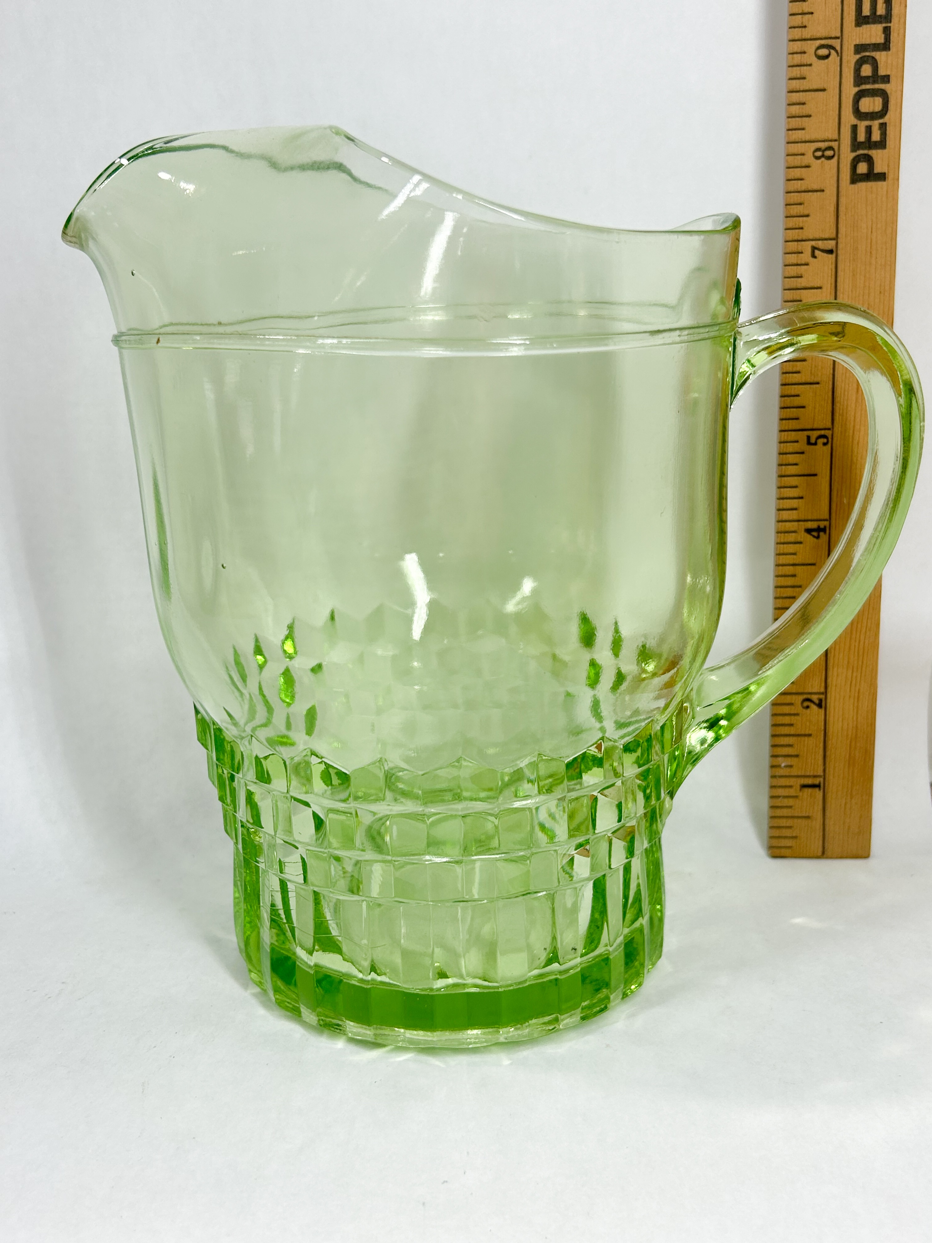 HOCKING WINDSOR PATTERN URANIUM GLASS PITCHER
