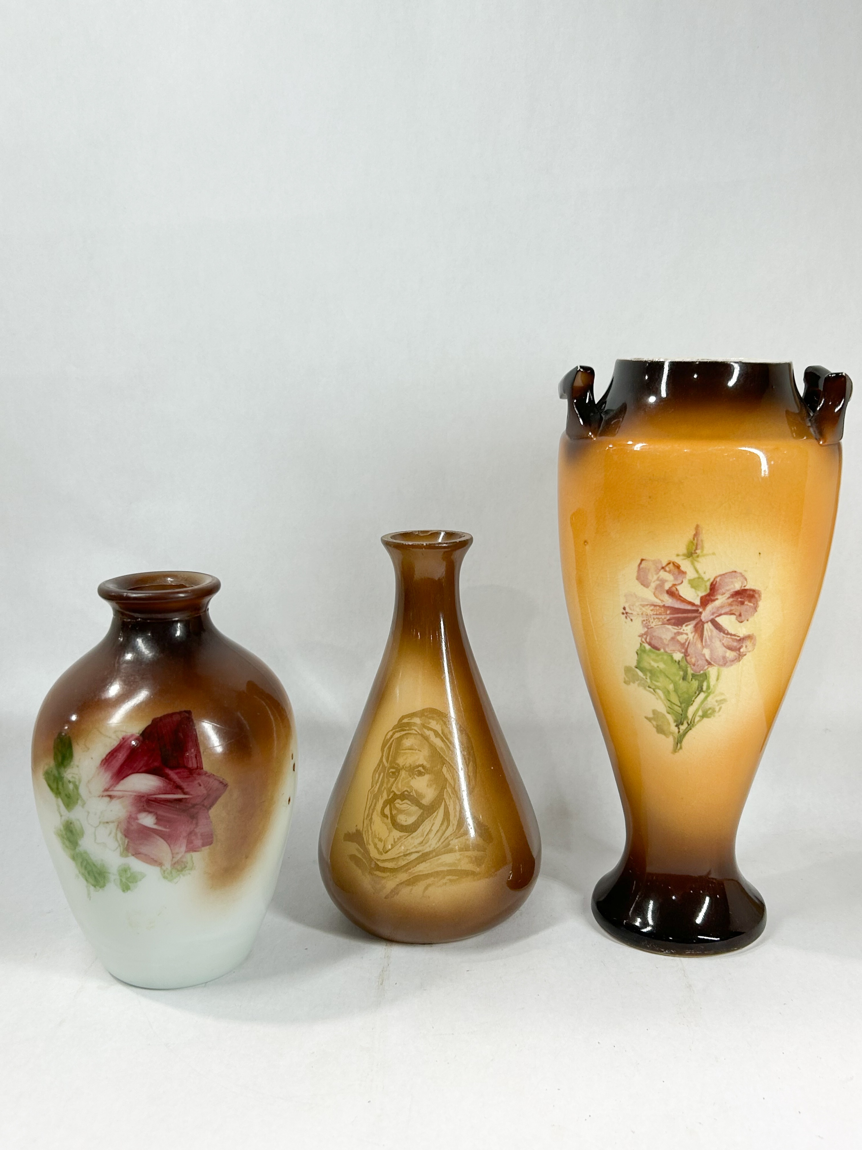 THREE GLASS DECORATIVE VASES