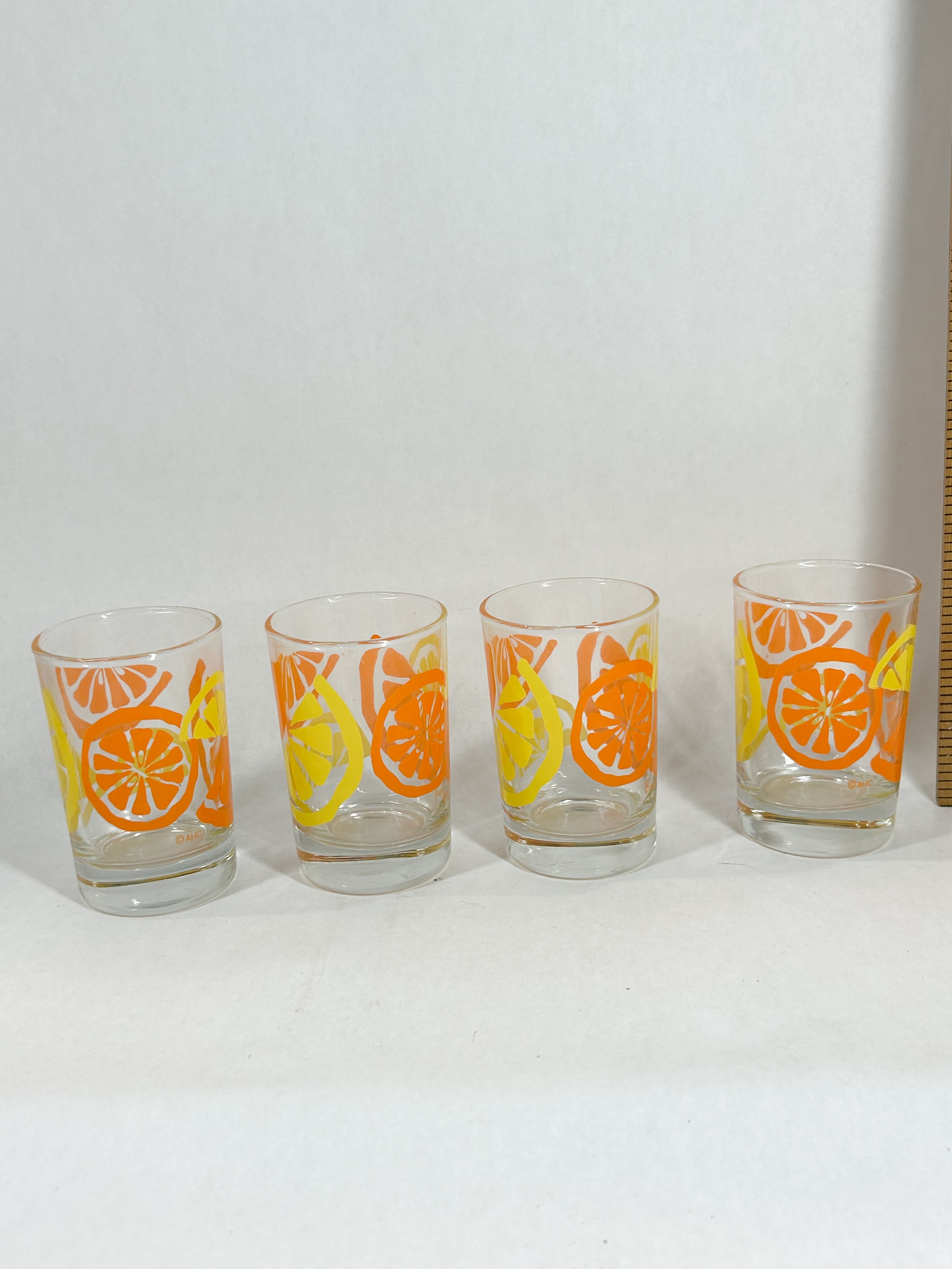 ANCHOR HOCKING GLASS JUICE SET