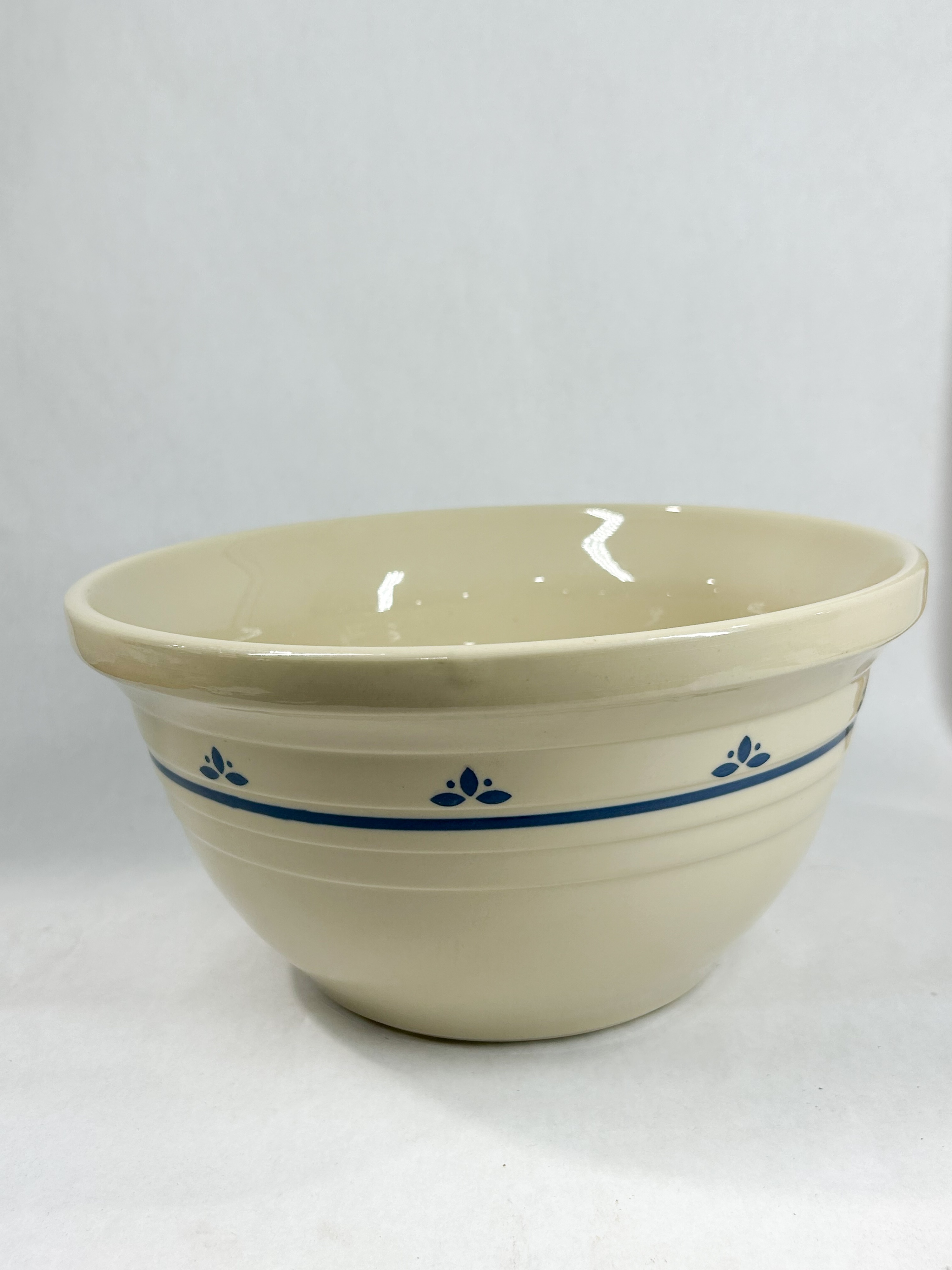 FRIENDSHIP POTTERY STONEWARE MIXING BOWL