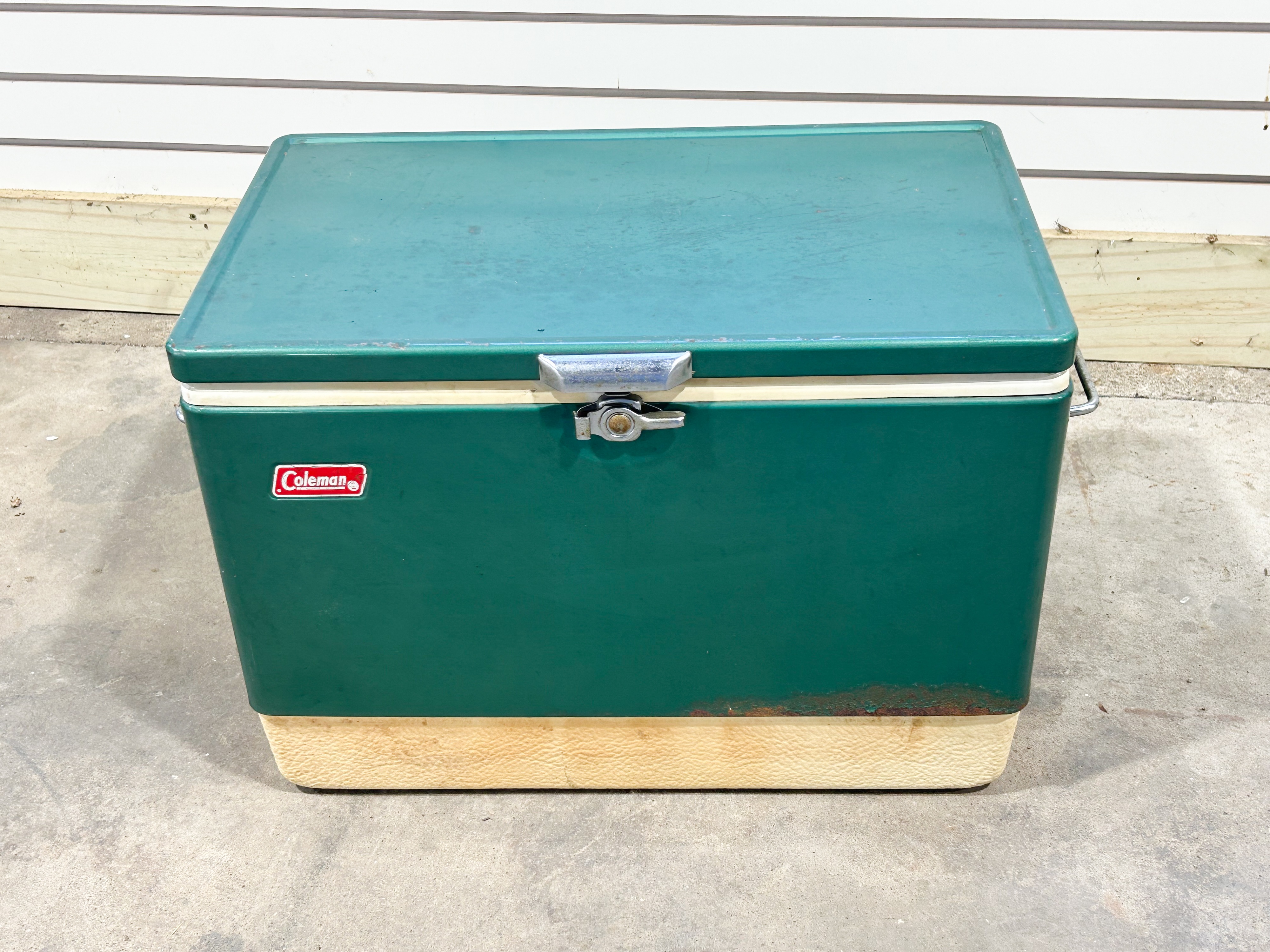 COLEMAN METAL BELTED STEEL COOLER