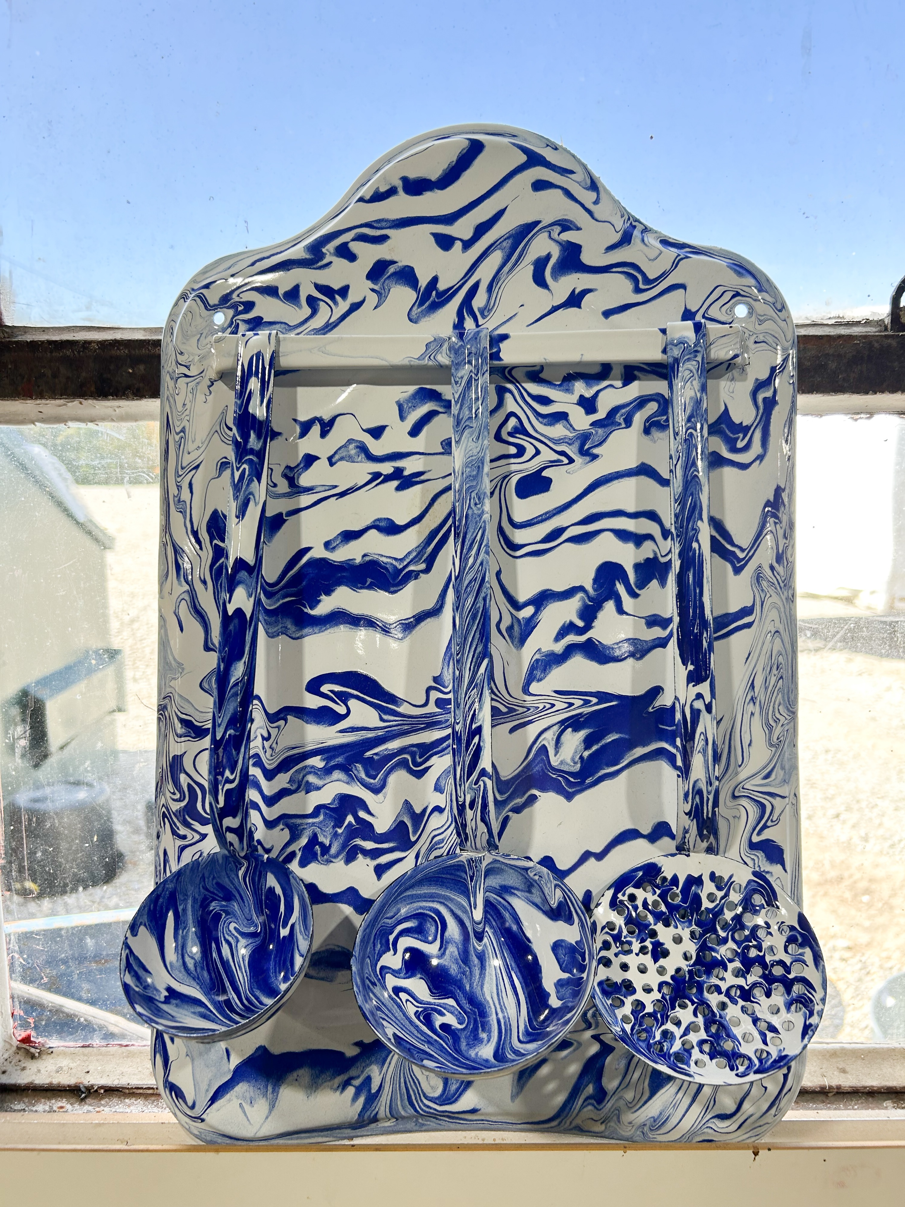 ENAMELWARE COBALT SWIRL UTENSIL SET