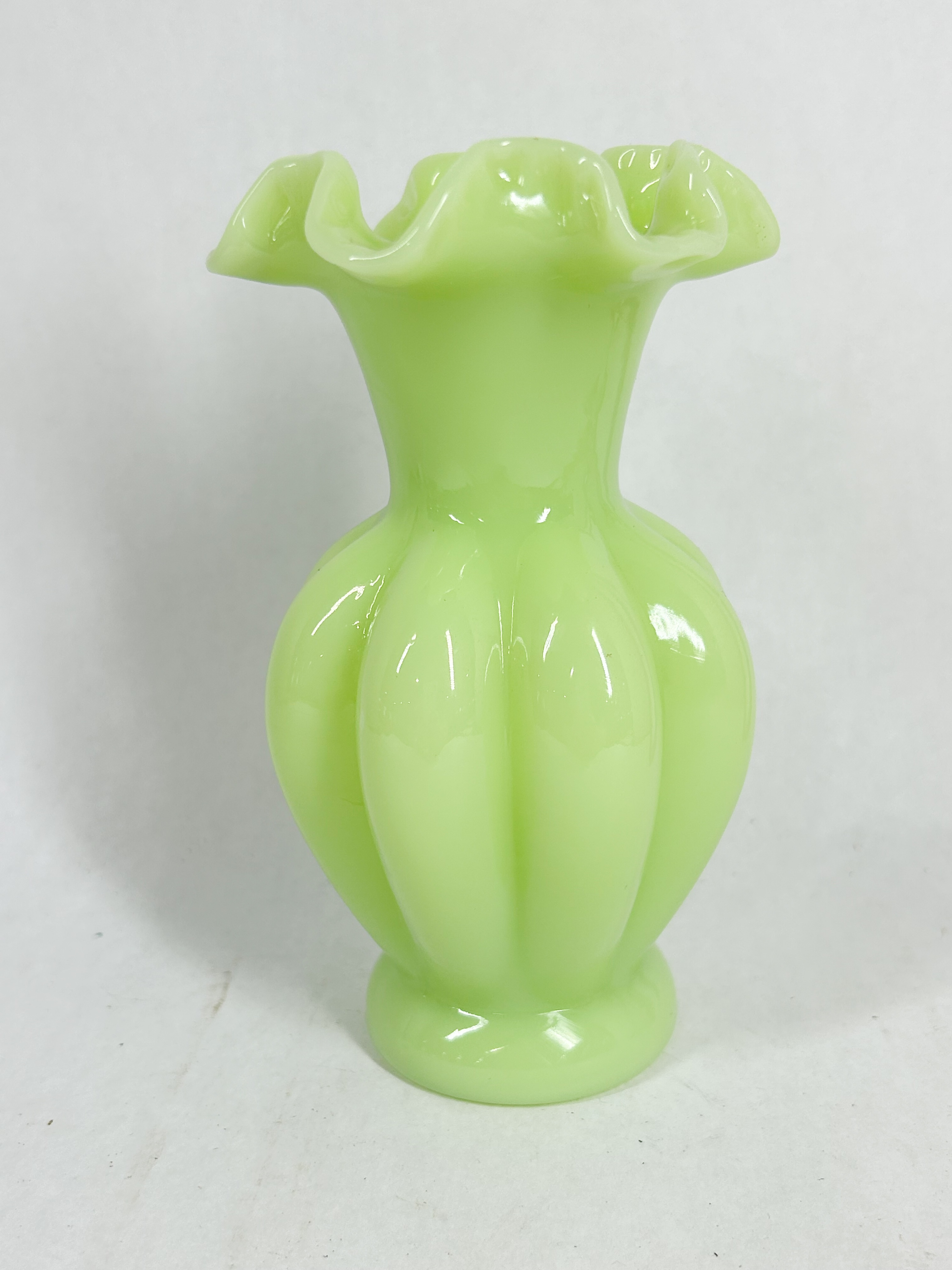 FENTON LIME CUSTARD GLASS MELON VASE