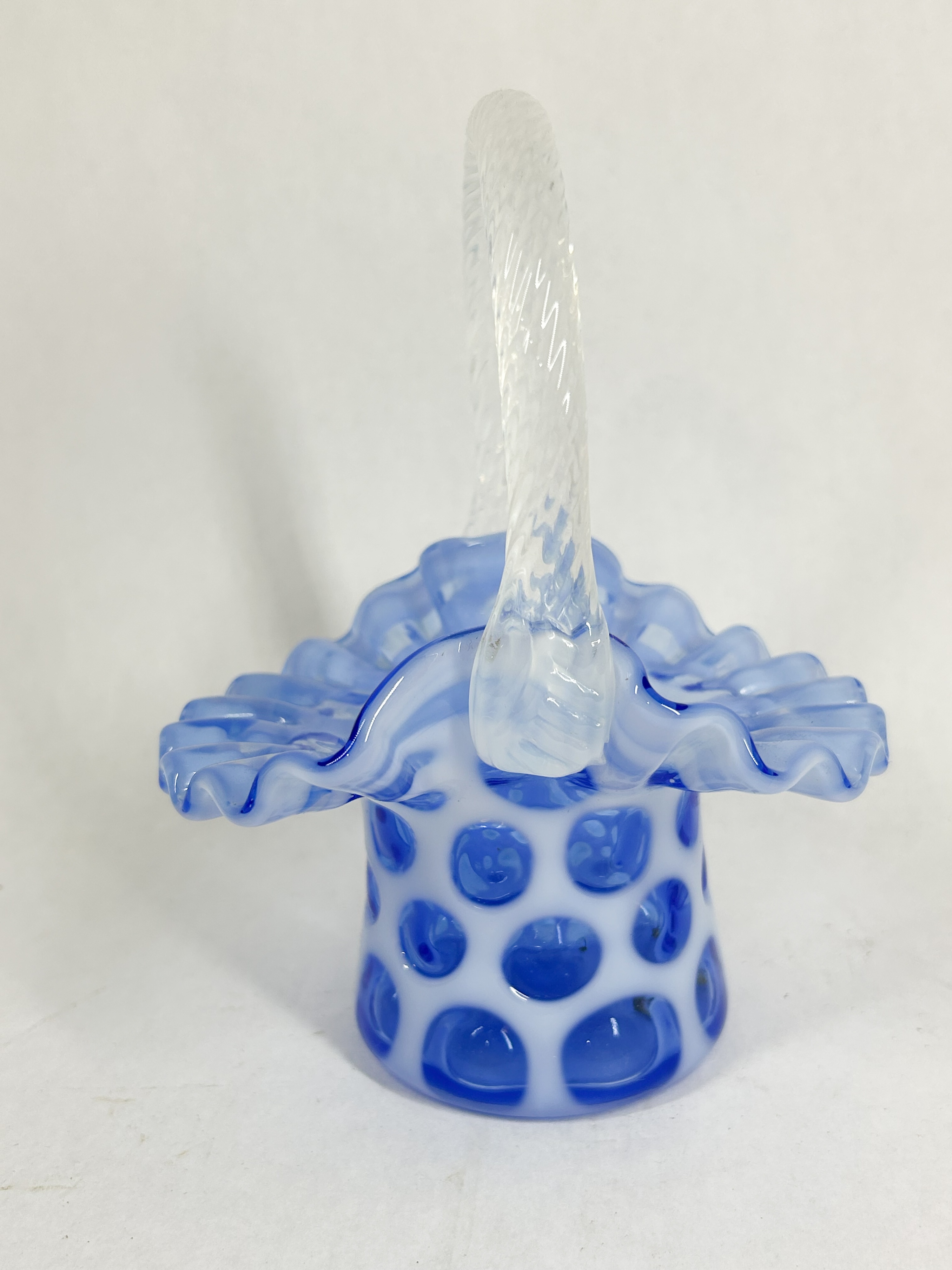 BLUE OPALESCENT COIN DOT GLASS BASKET