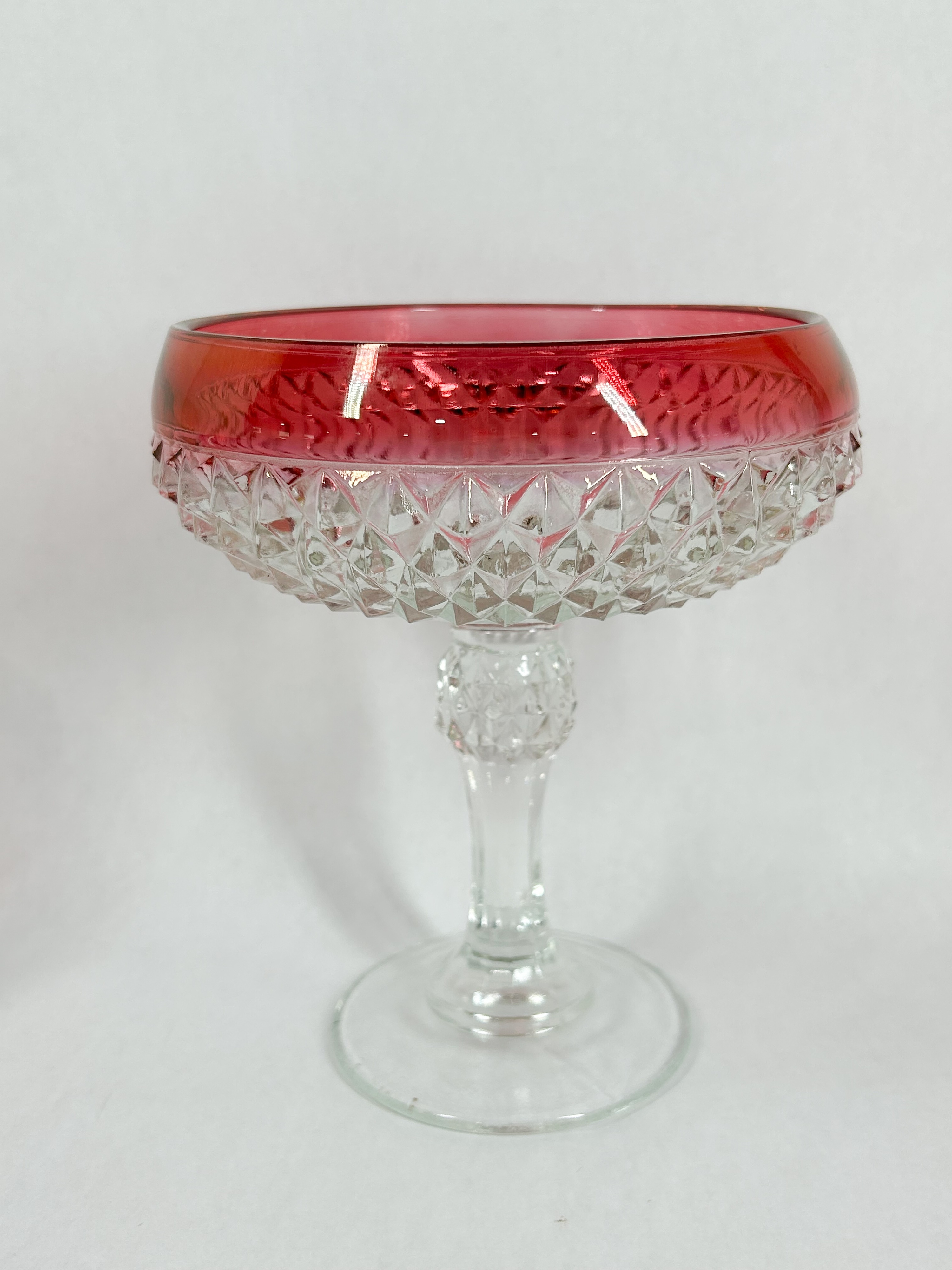 INDIANA RUBY STAINED GLASS TABLEWARE