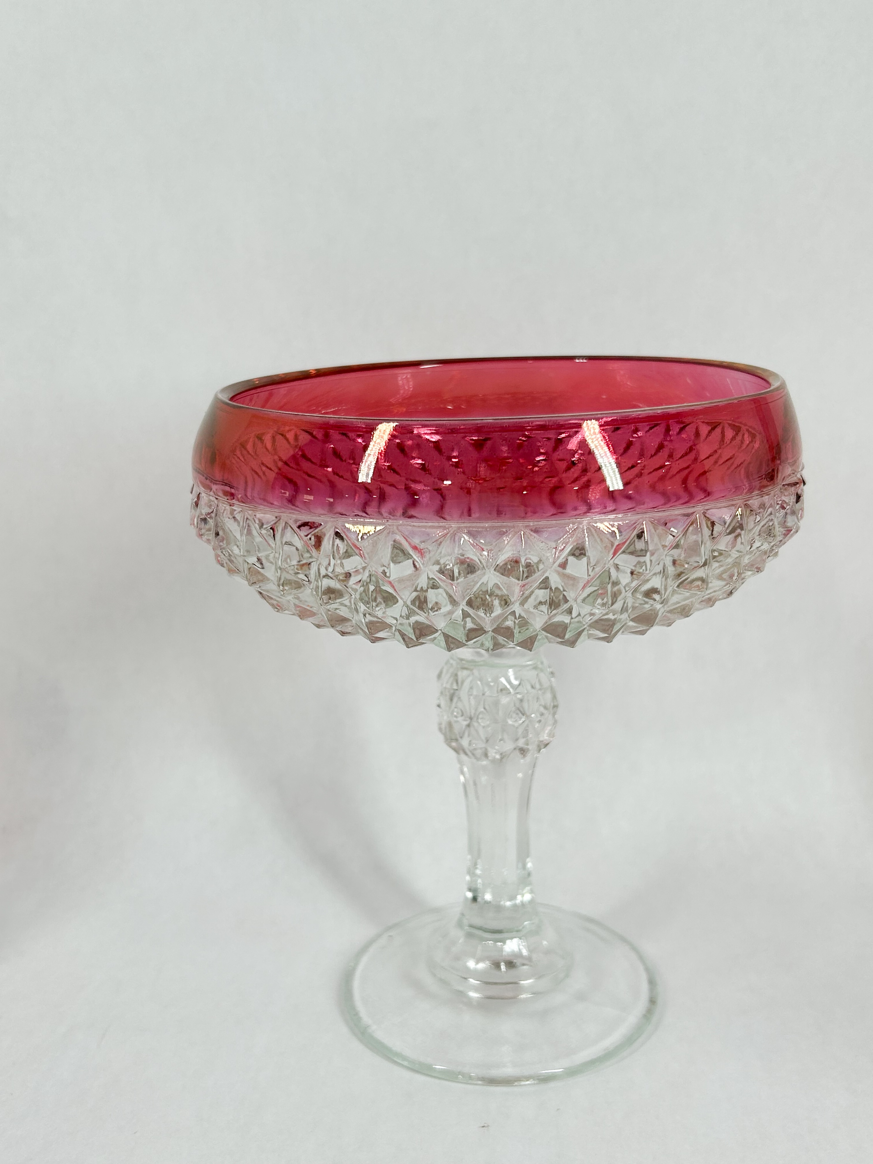 INDIANA RUBY STAINED GLASS TABLEWARE