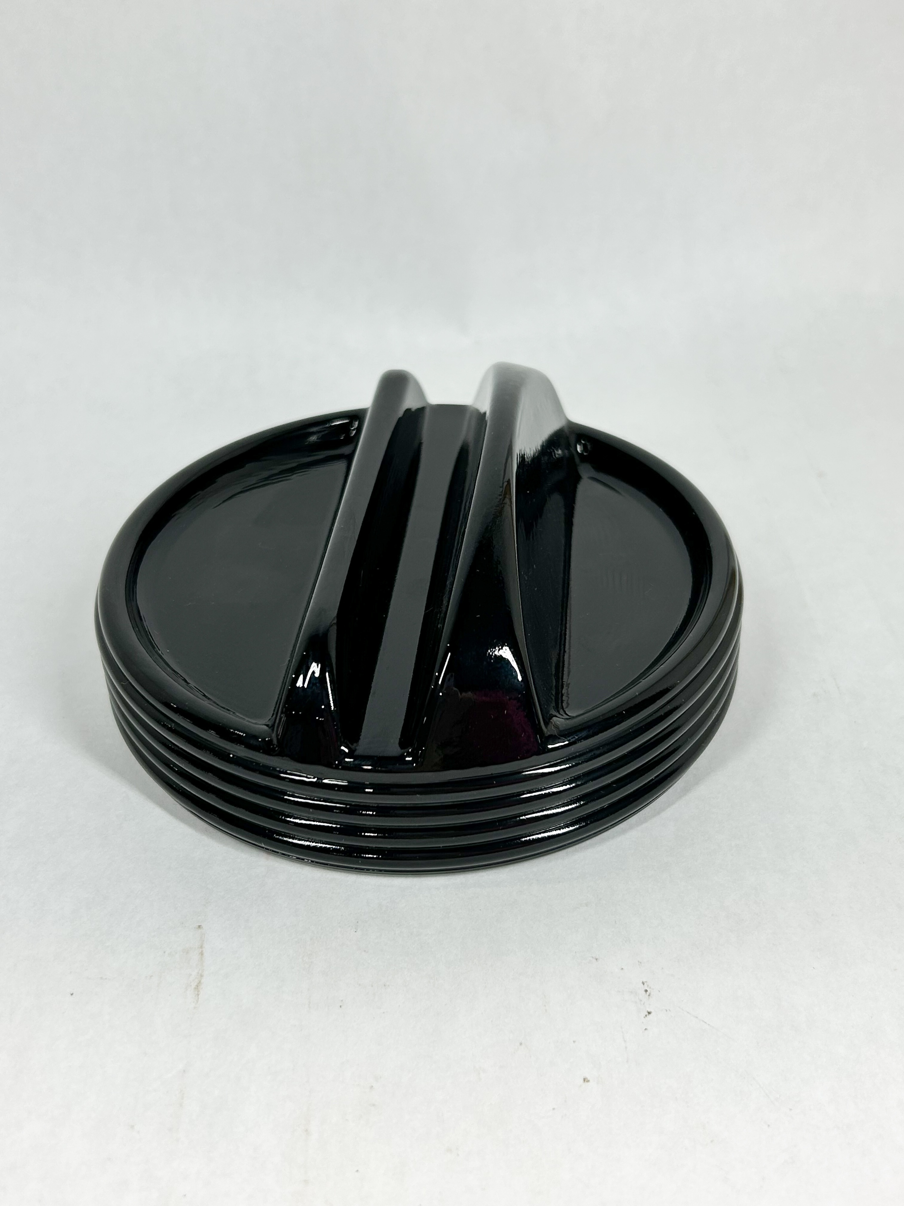 MOSSER AMETHYST PHONE HOLDER