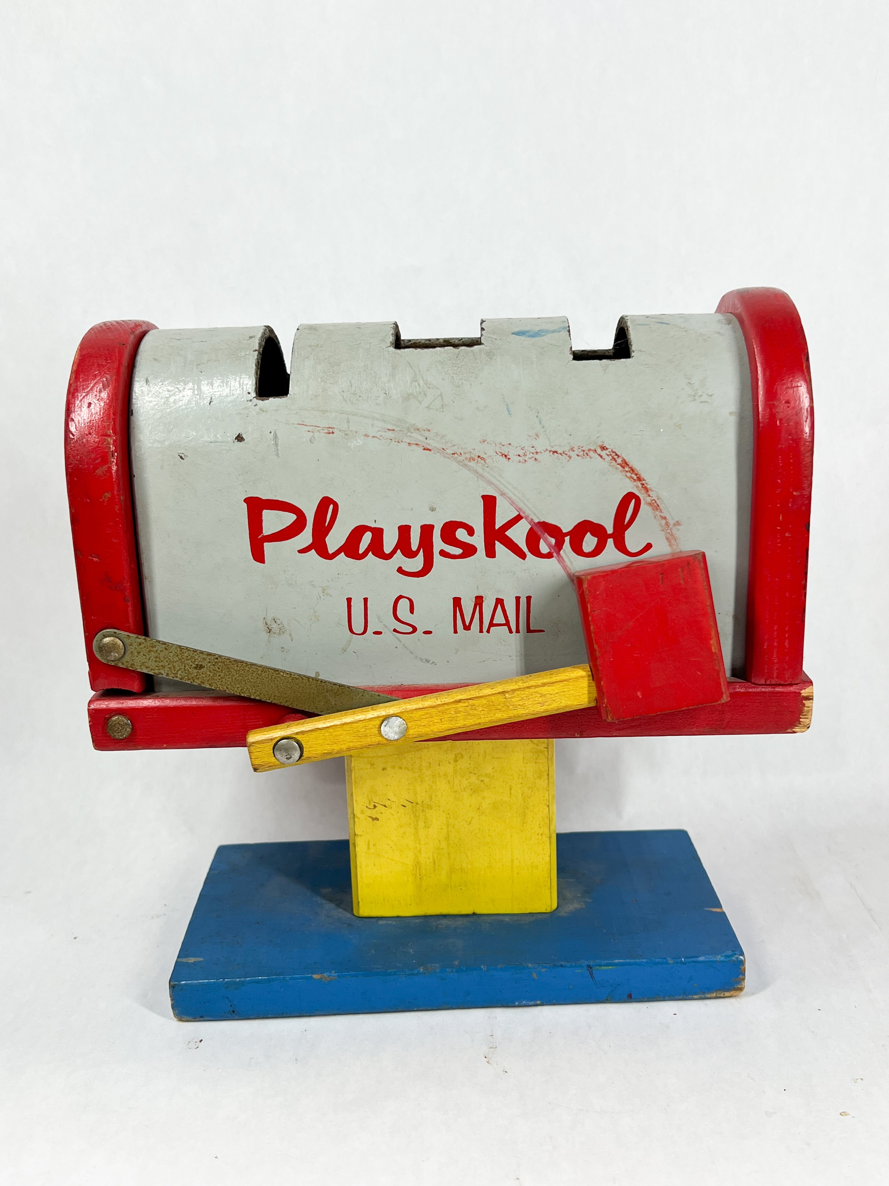 PLAYSKOOL WOODEN MAILBOX TOY