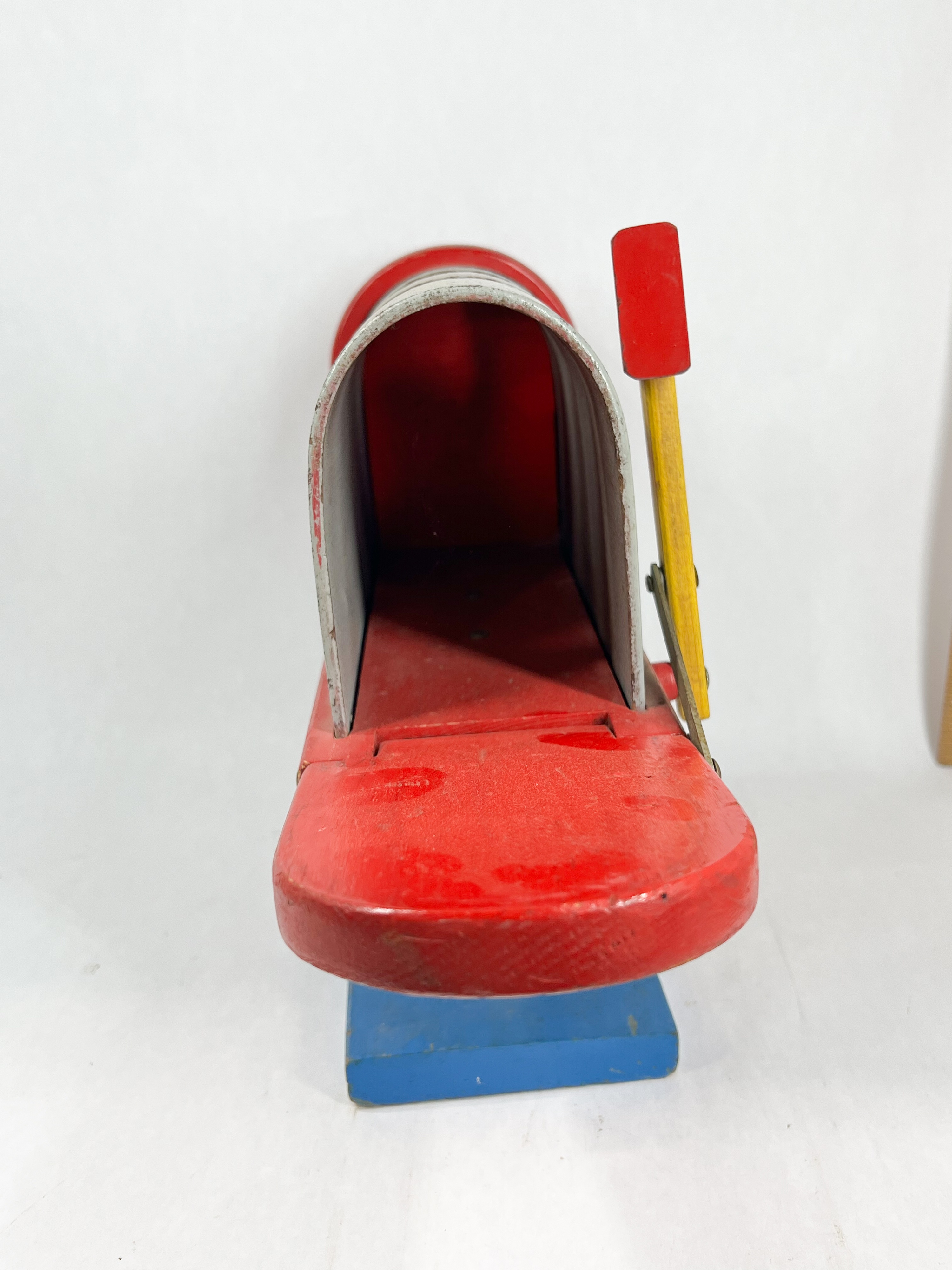 PLAYSKOOL WOODEN MAILBOX TOY