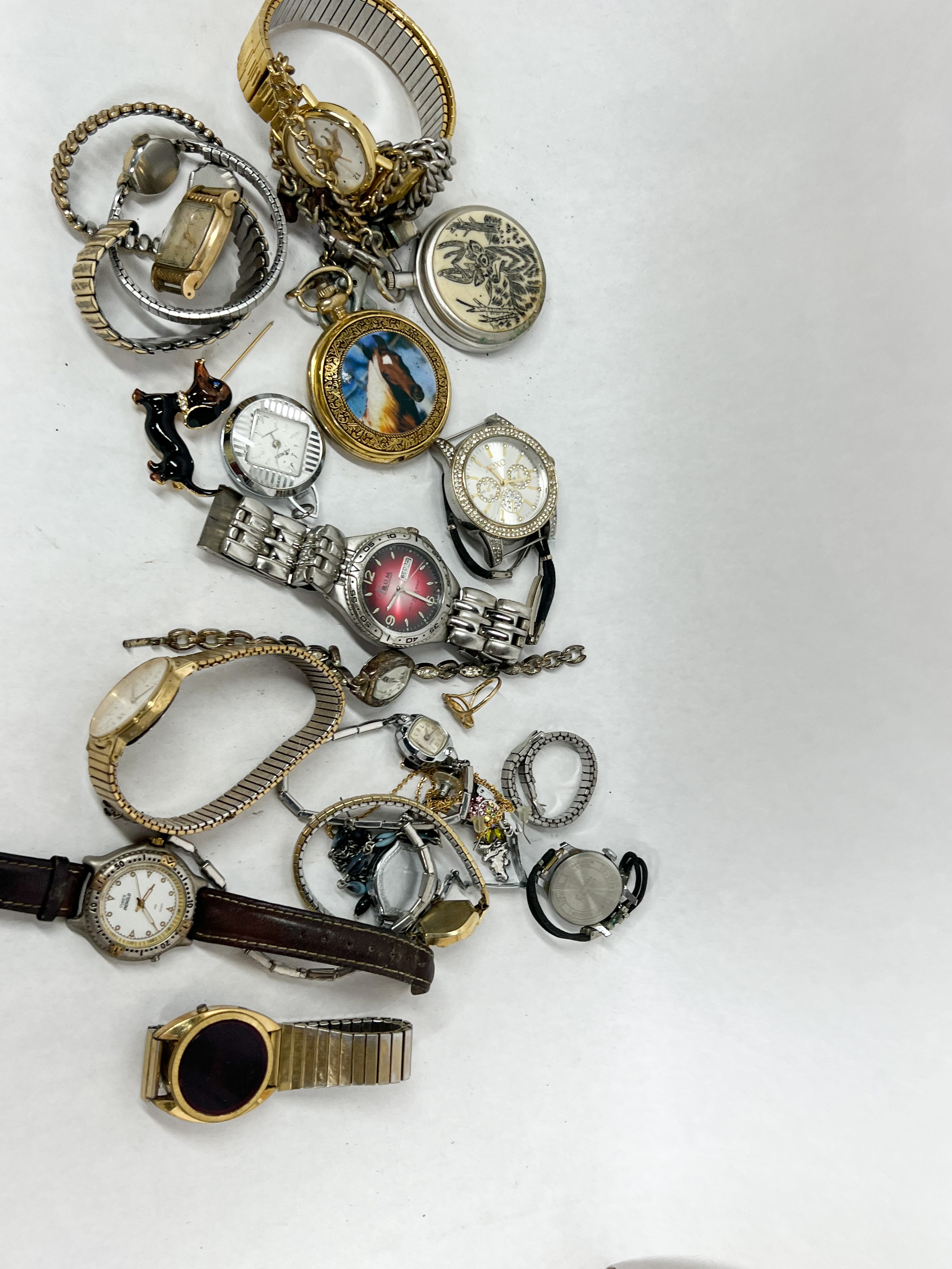 ASSORTED WRIST AND POCKET WATCHES