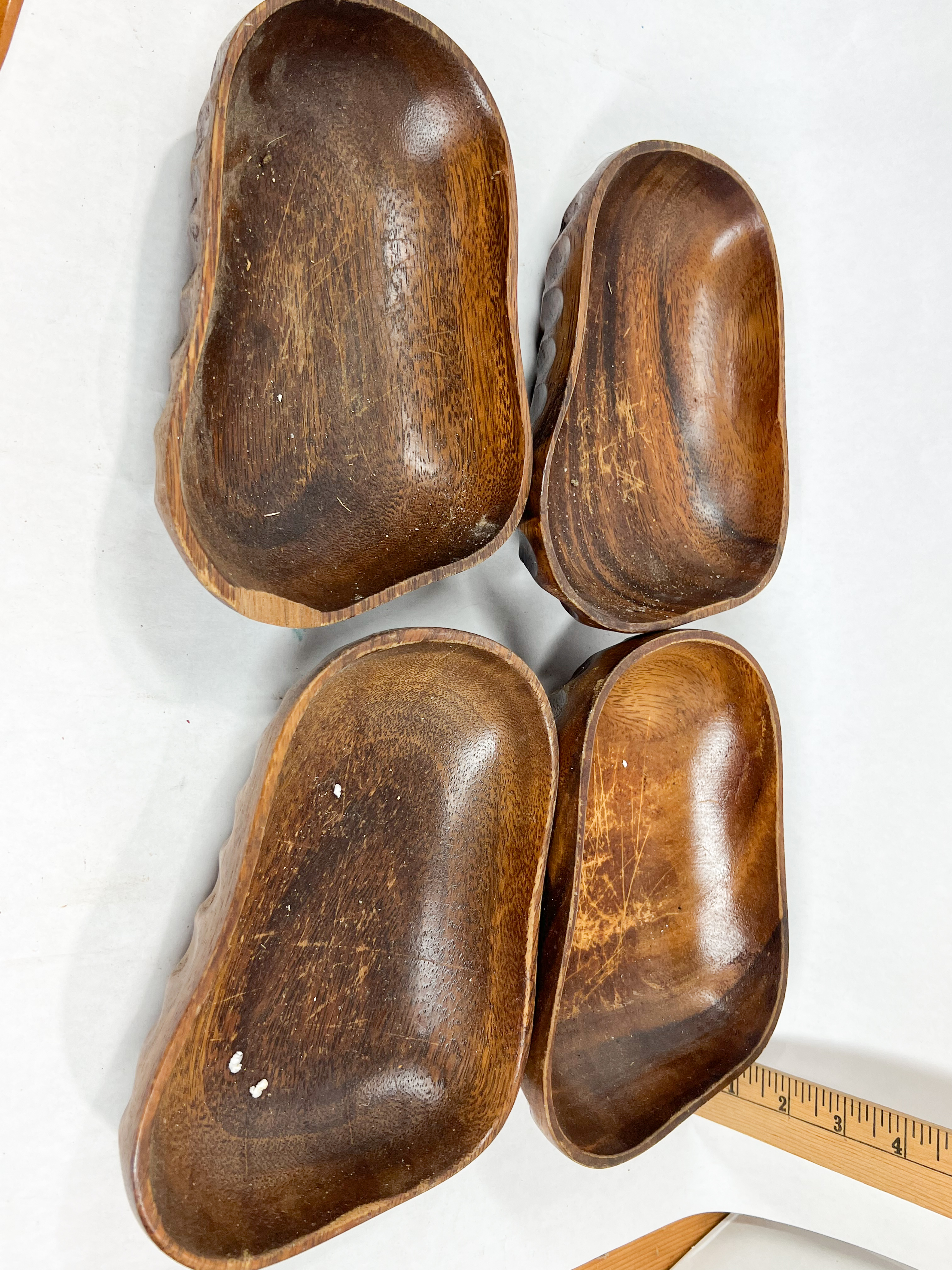 MONKEY POD WOOD SERVING SET, MID-CENTURY
