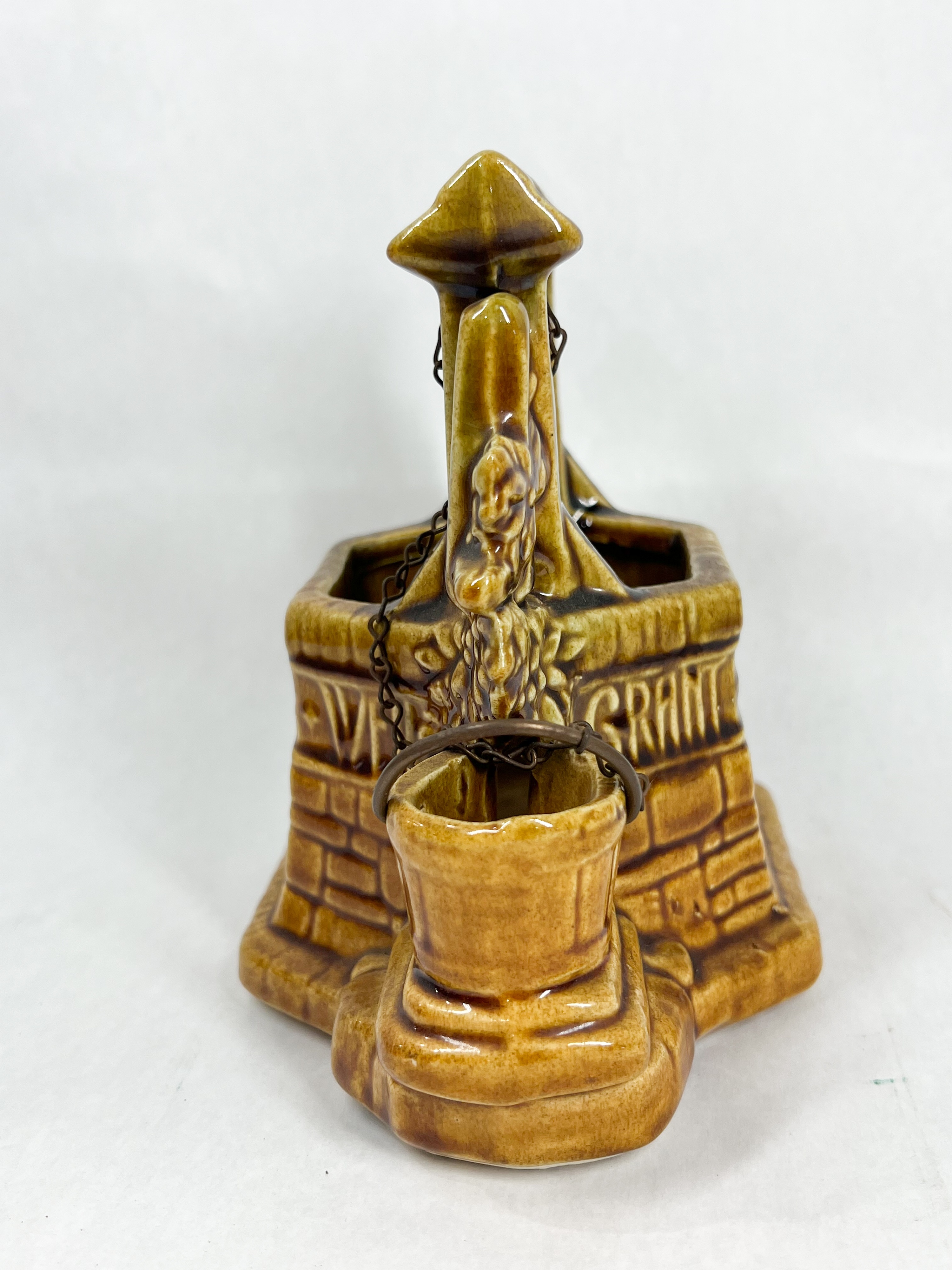 MCCOY CERAMIC WISHING WELL PLANTER