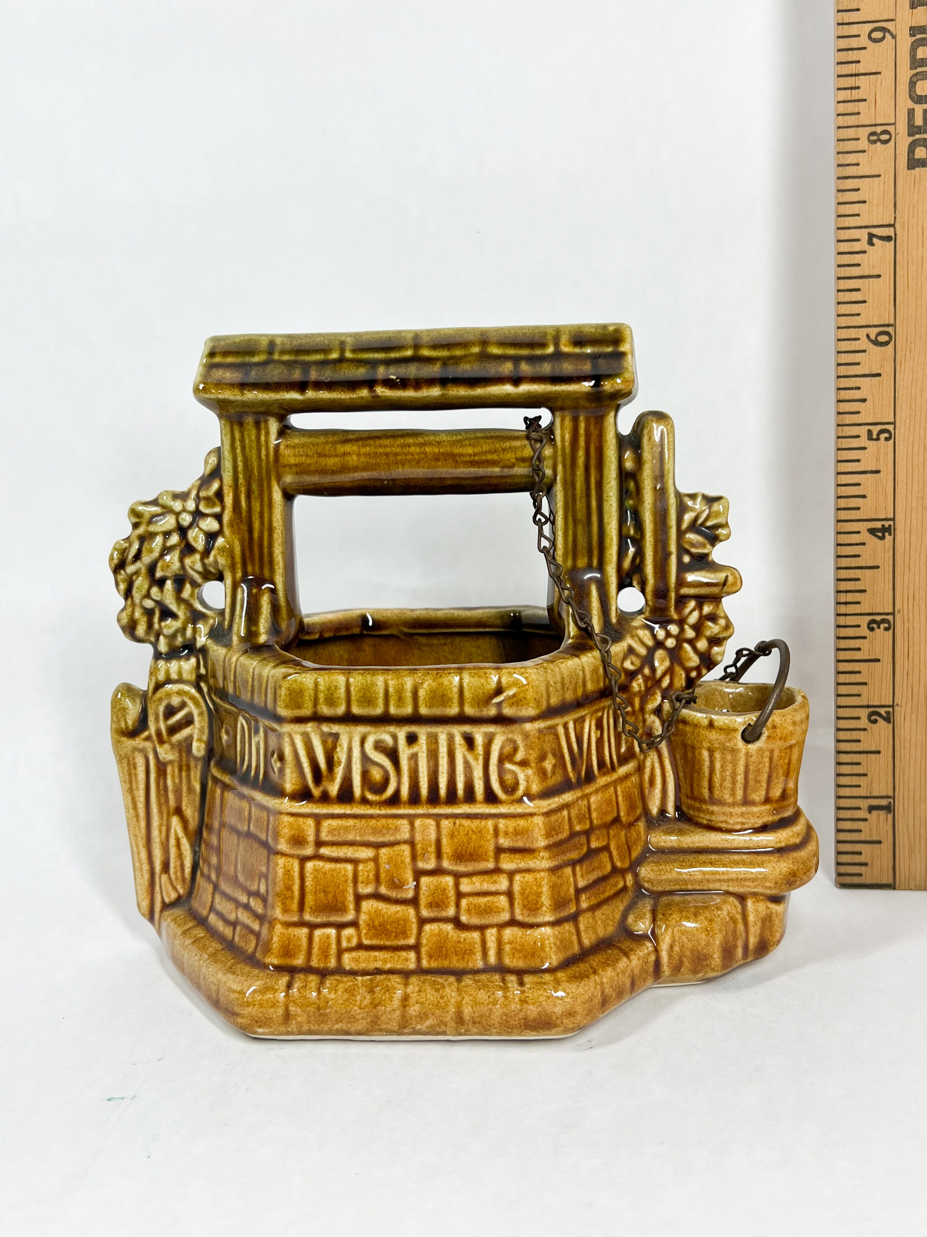 MCCOY CERAMIC WISHING WELL PLANTER