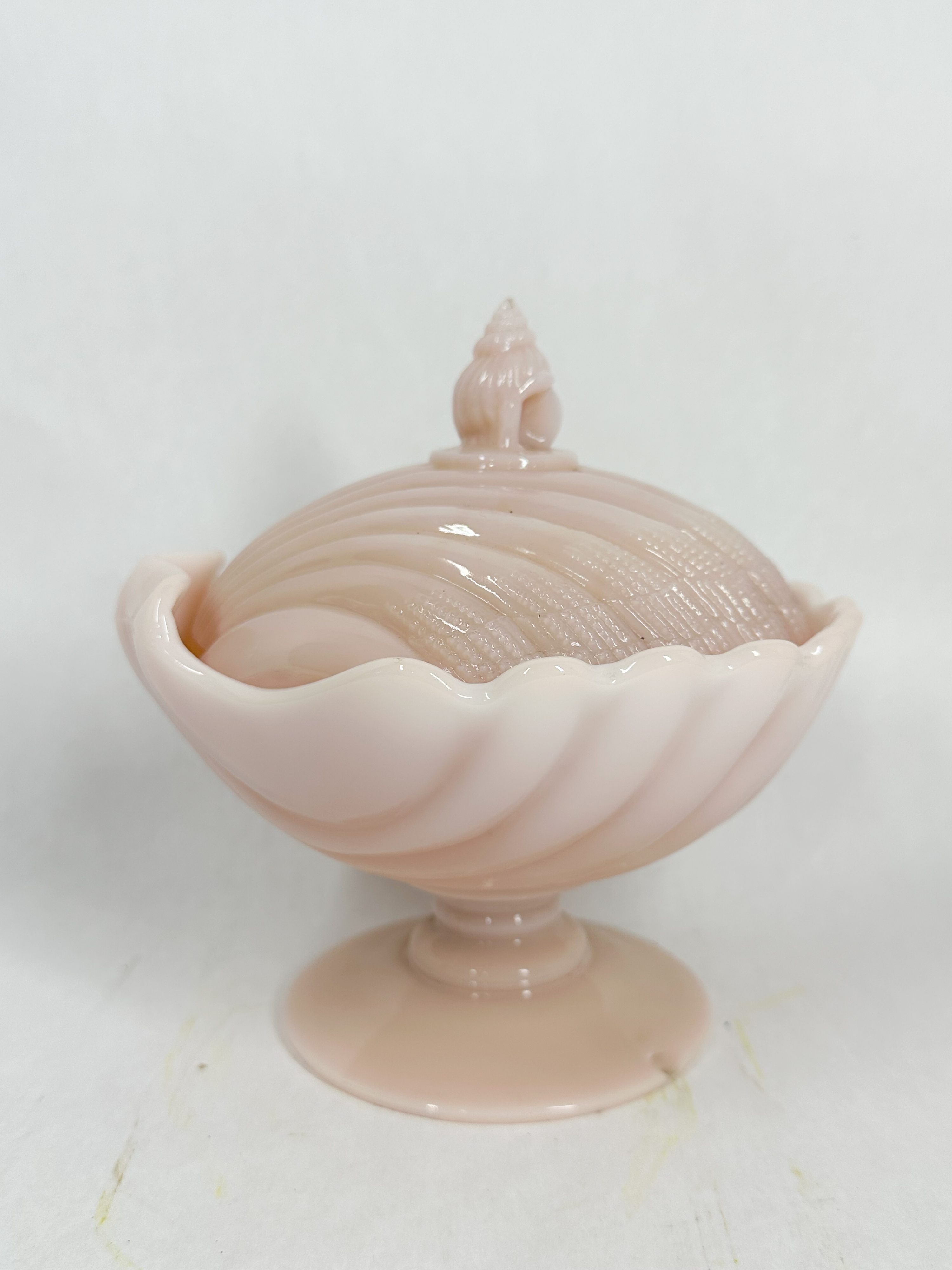 CAMBRIDGE PINK SLAG GLASS SHELL COMPOTE