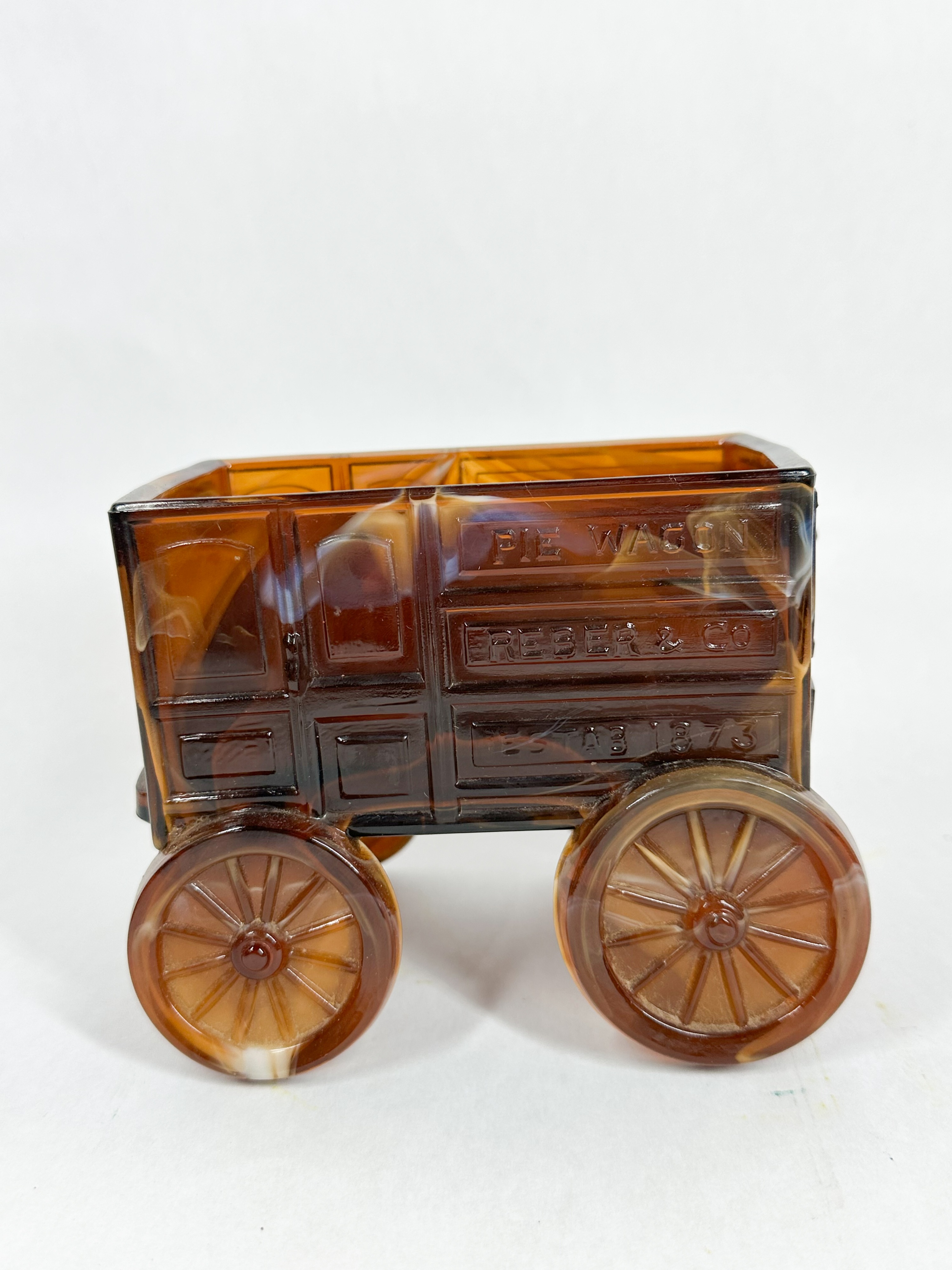 IMPERIAL GLASS CHOCOLATE SLAG PIE WAGON