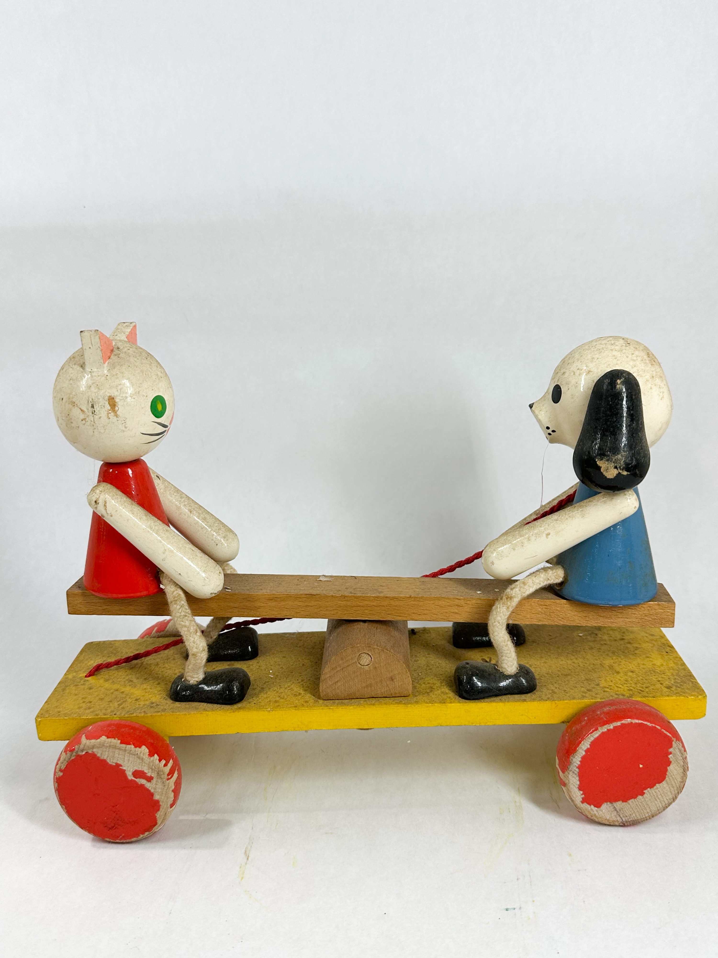 CAT AND DOG SEE-SAW WOODEN PULL TOY