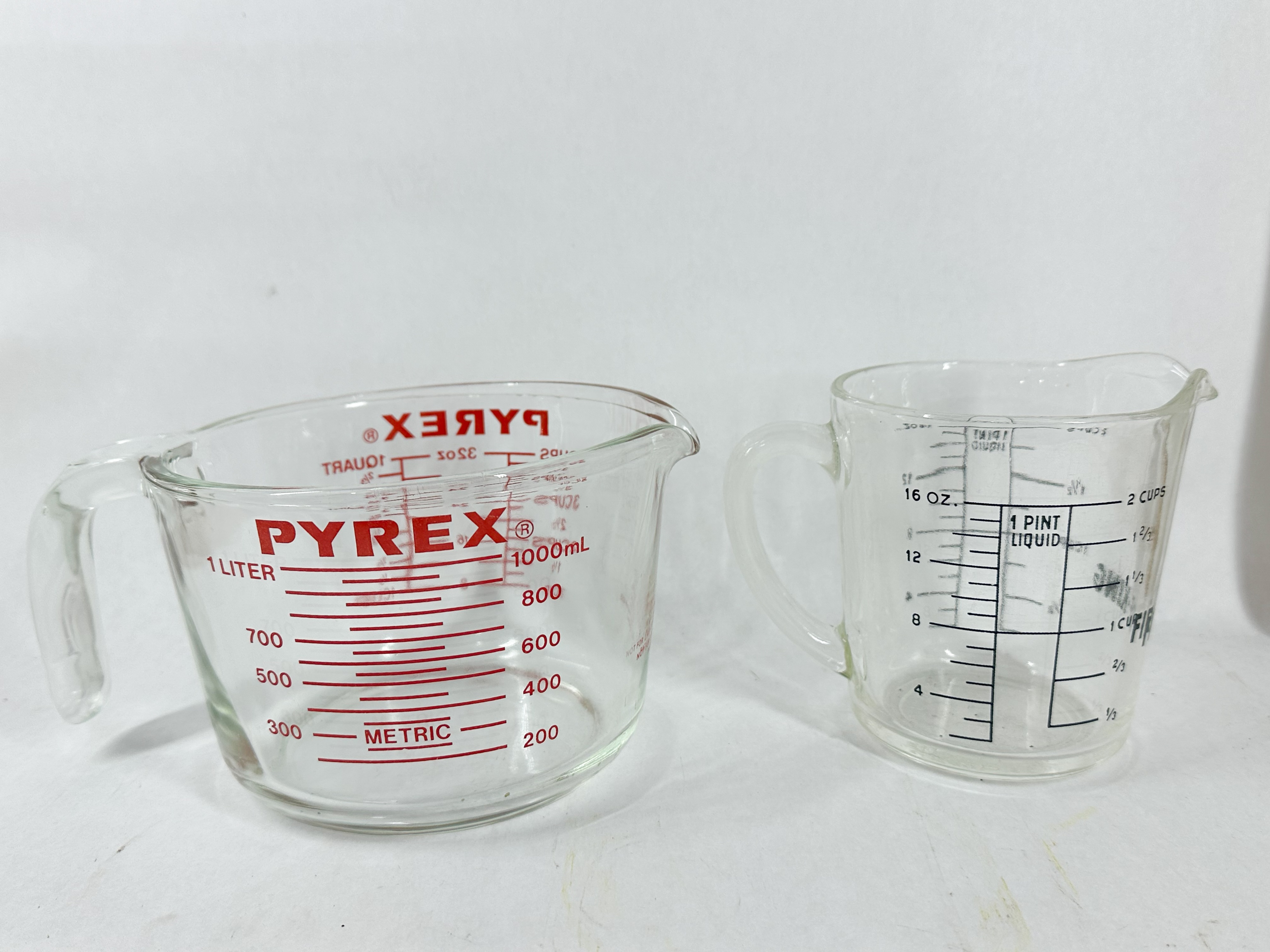 PYREX AND FIRE-KING GLASS MEASURING CUPS