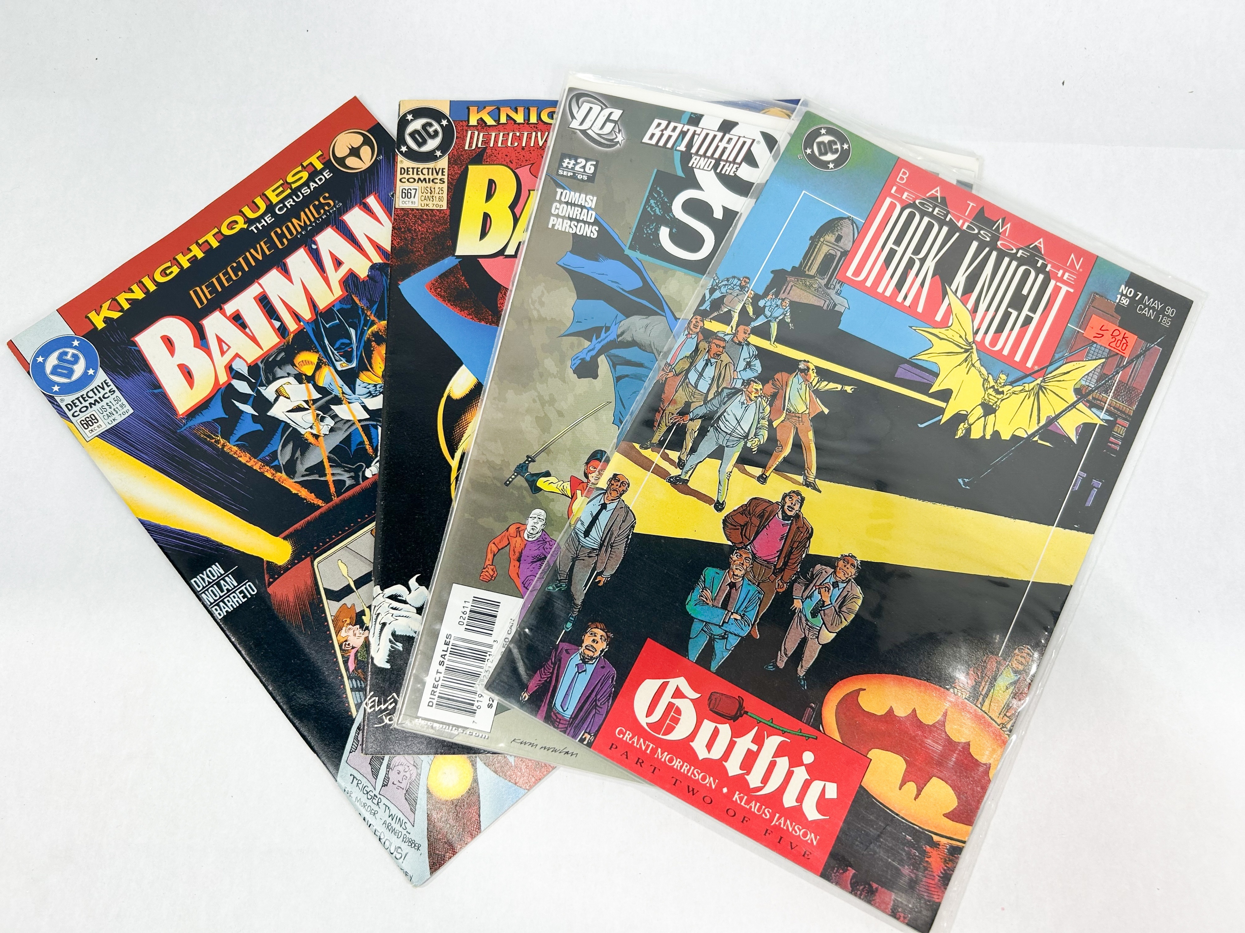 DC COMICS BATMAN COMIC BOOKS 1990-2005
