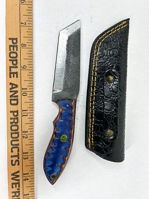 DAMASCUS FIXED BLADE STEEL FILE KNIFE. Handcrafted fixed-blade knife fashioned from a repurposed 