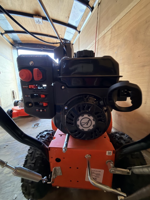 WALK BEHIND SNOW BLOWER