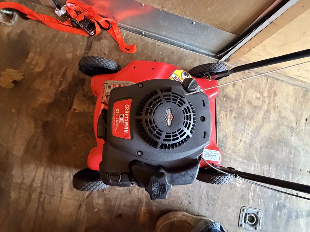 TORO 140CC PUSH MOWER SELF PROPELLED & BAGGER