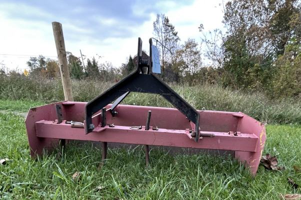 THREE POINT BOX BLADE