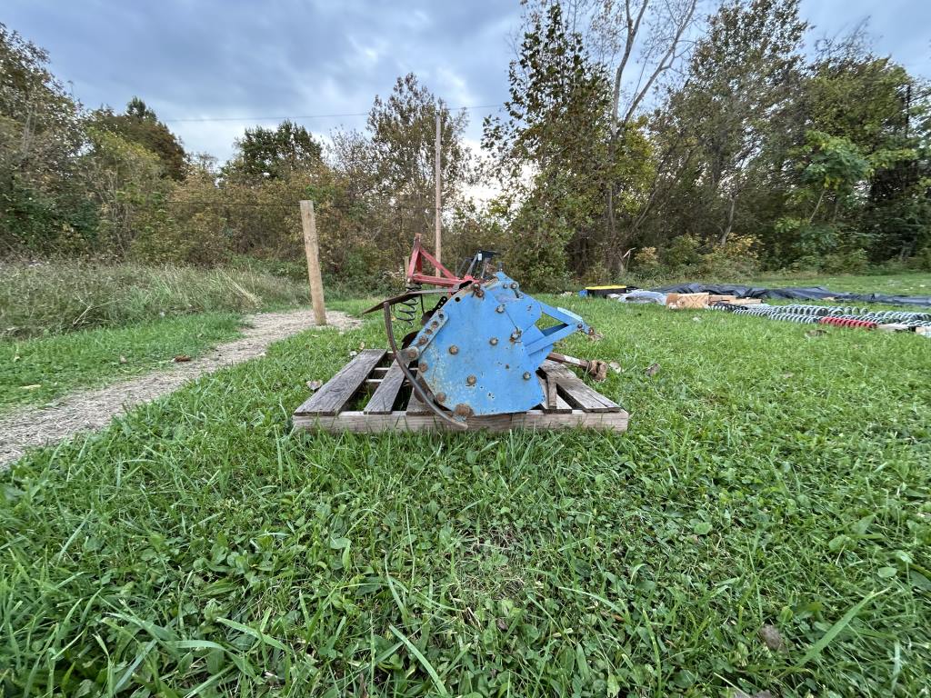 NEW HOLLAND THREE POINT TILLER