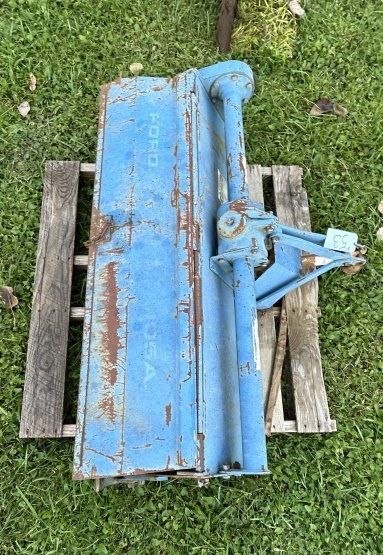 NEW HOLLAND THREE POINT TILLER