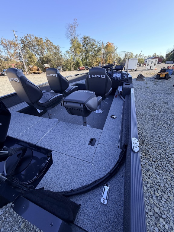 2024 LUND 1650 ANGLER W/ MERCURY 50HP