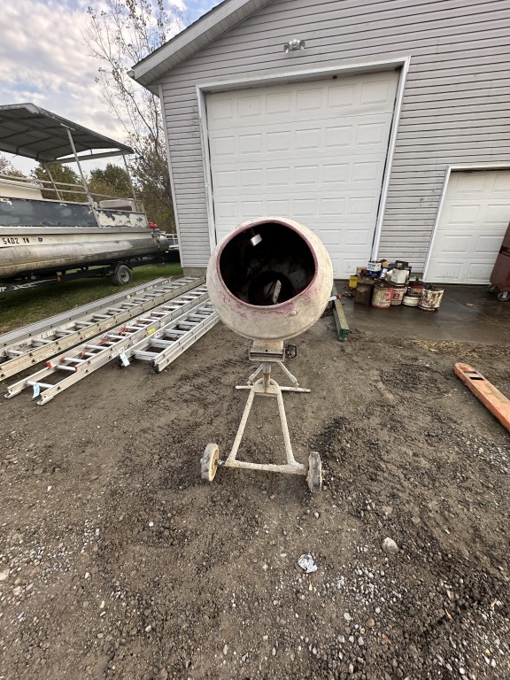 ELECTRIC CONCRETE MIXER