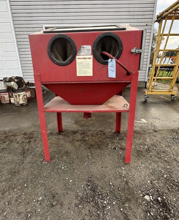 VERTICAL SANDBLAST CABINET