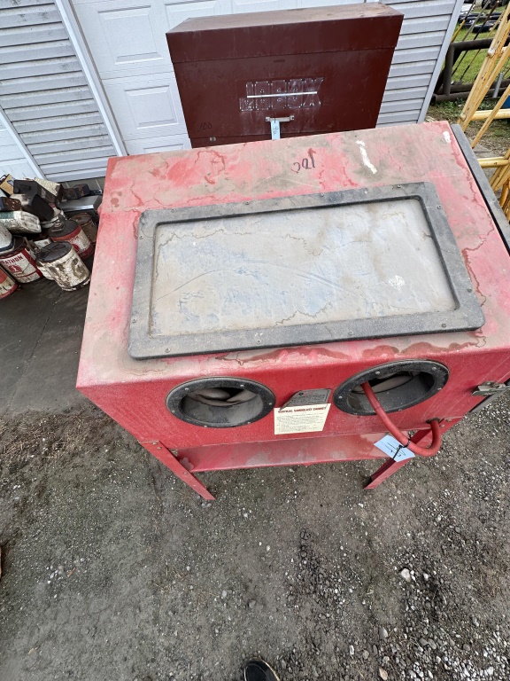 VERTICAL SANDBLAST CABINET