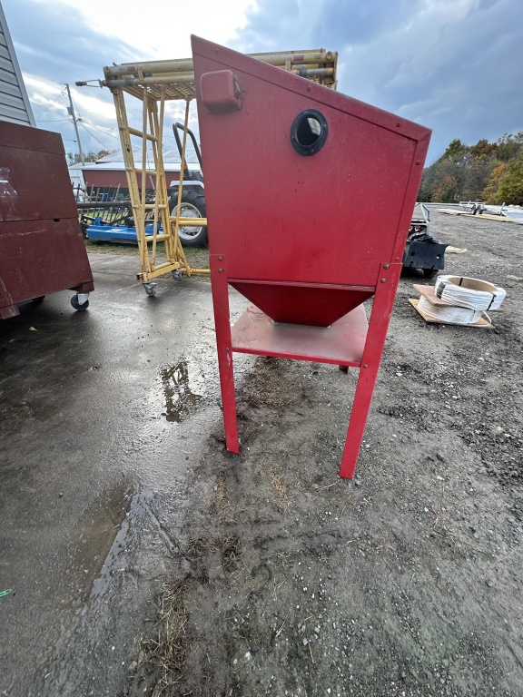 VERTICAL SANDBLAST CABINET