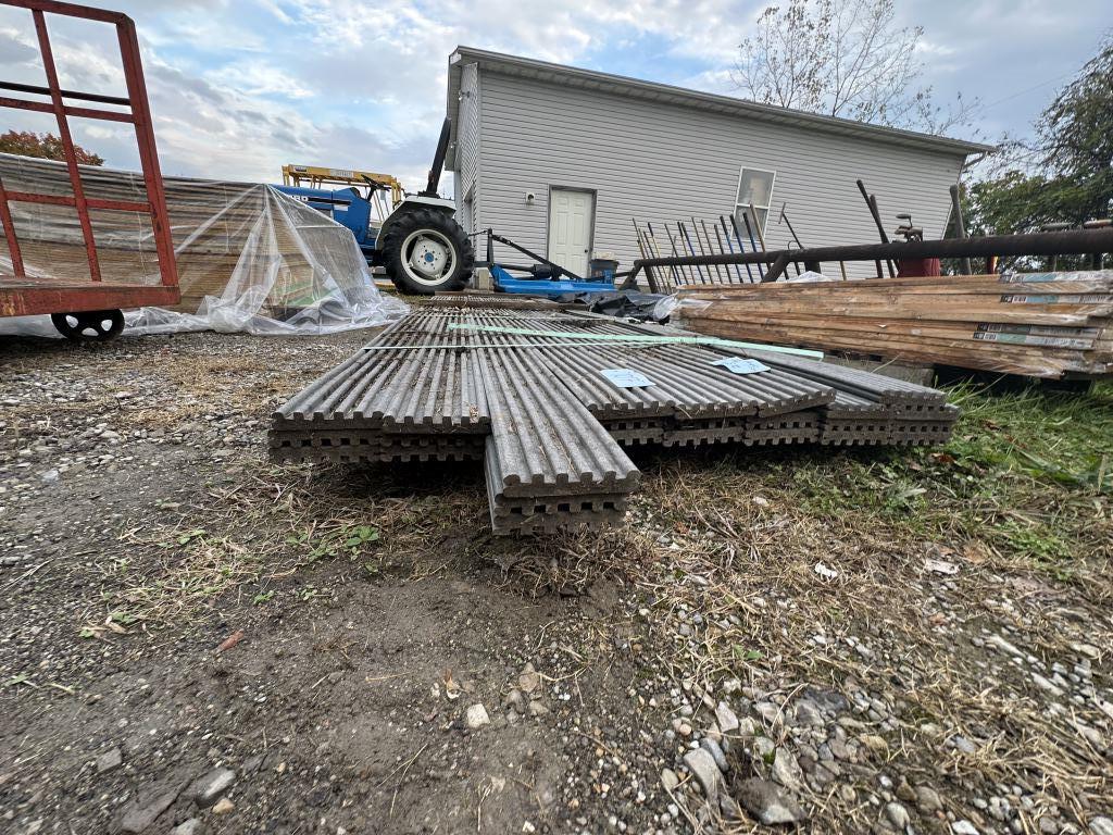 16FT GRAY COMPOSITE BOARDS