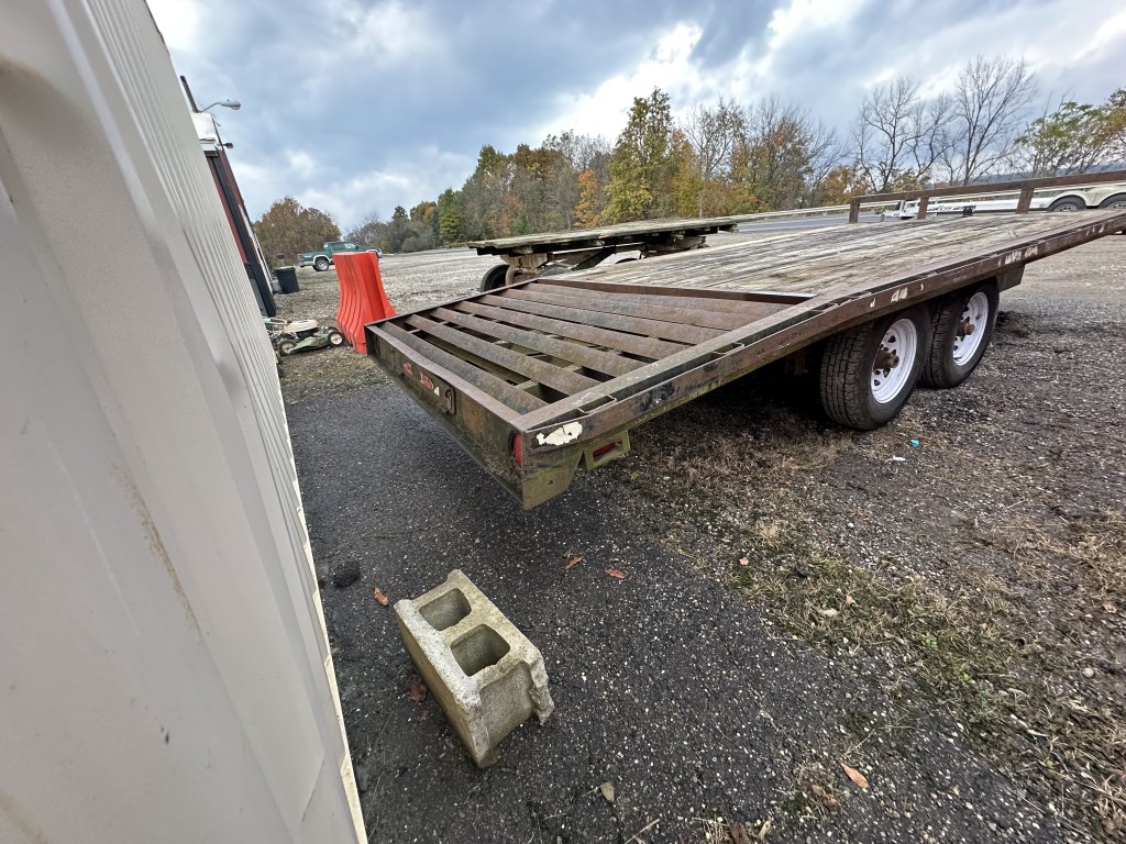 18FT DECKOVER BUMPER PULL TRAILER