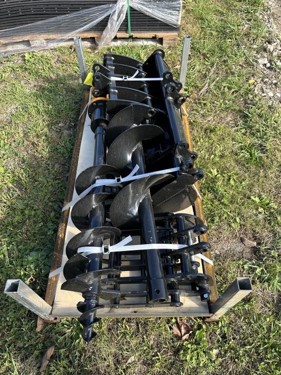 Lot 511: MULTI PIECE EXCAVTOR SETS
