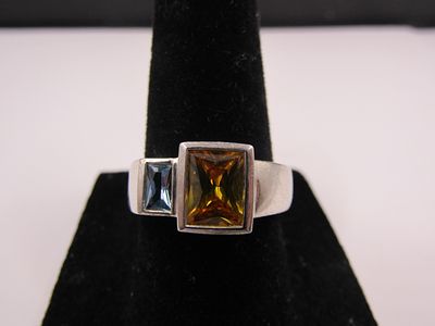 Sterling Silver Size 7 Citrine/Clear Stone Ring Condition Yes, we will ship this item, we 
