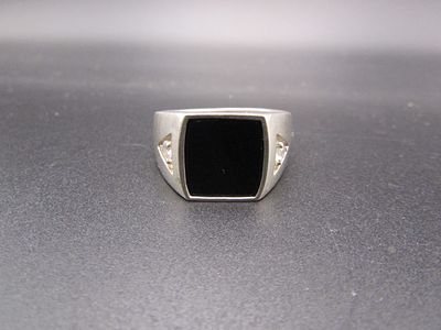 Vintage Sterling Silver Size 13 Black Onyx Ring. Condition Yes, we will ship this item. We 