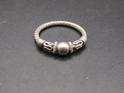 Vintage Sterling Silver Etruscan Revial Design, Size 7. Condition Yes, we will ship this item. 