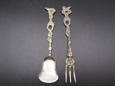 2-Vintage Italian Figural Silver Plated Cocktail Service Pieces, Marked Italy 29 Grams. Conditio 