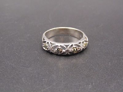 Vintage Sterling Silver and Marcasite Ring, Size 6.5. Condition Yes, we will ship this item. We 