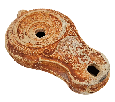 Terracotta lamp. Beit Nattif type, ca. 3rd-4th cent CE 
Terracotta lamp. Buff clay with 